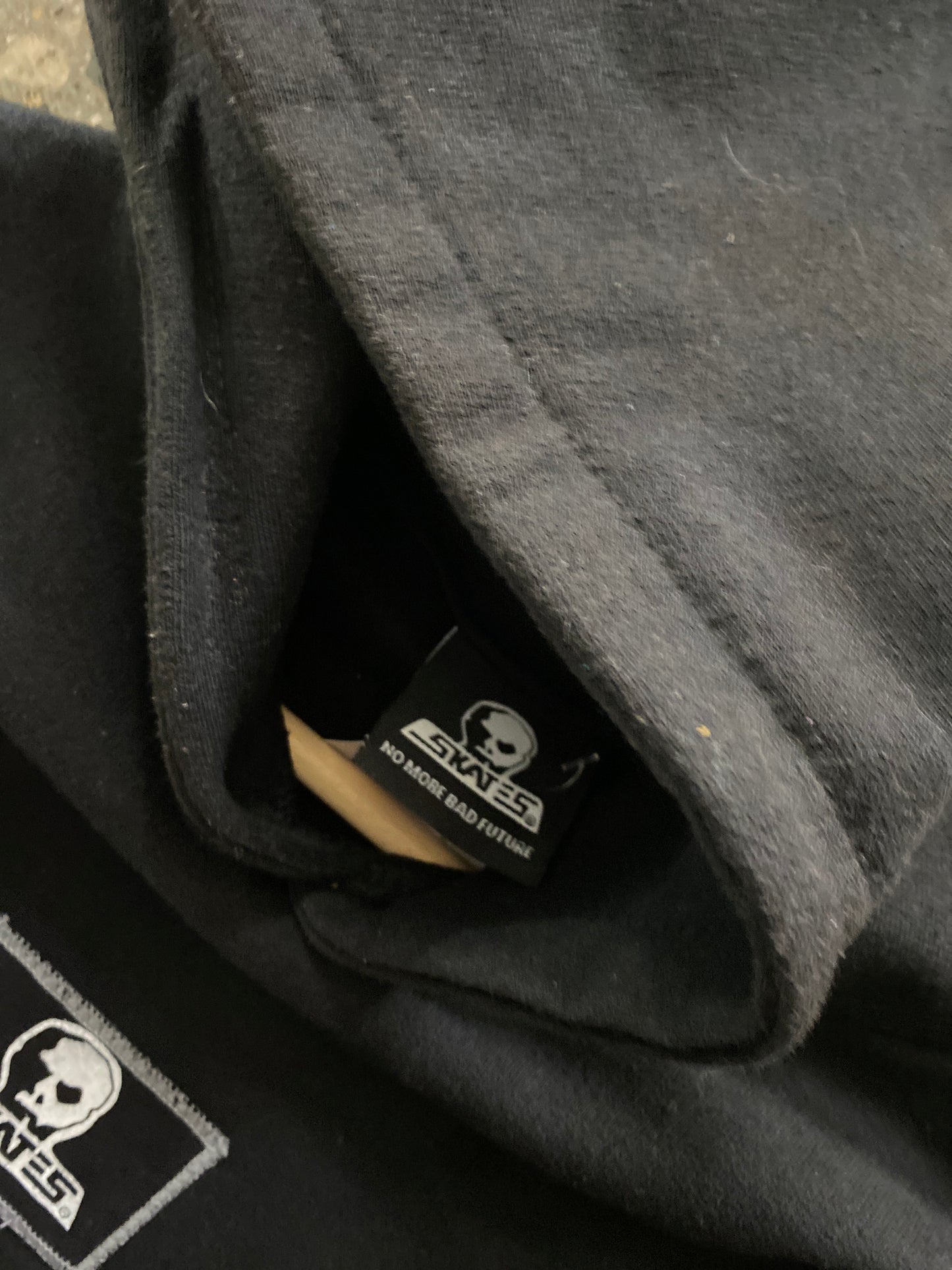 (Youth XL/ mens XS) 90s Skates Hoodie