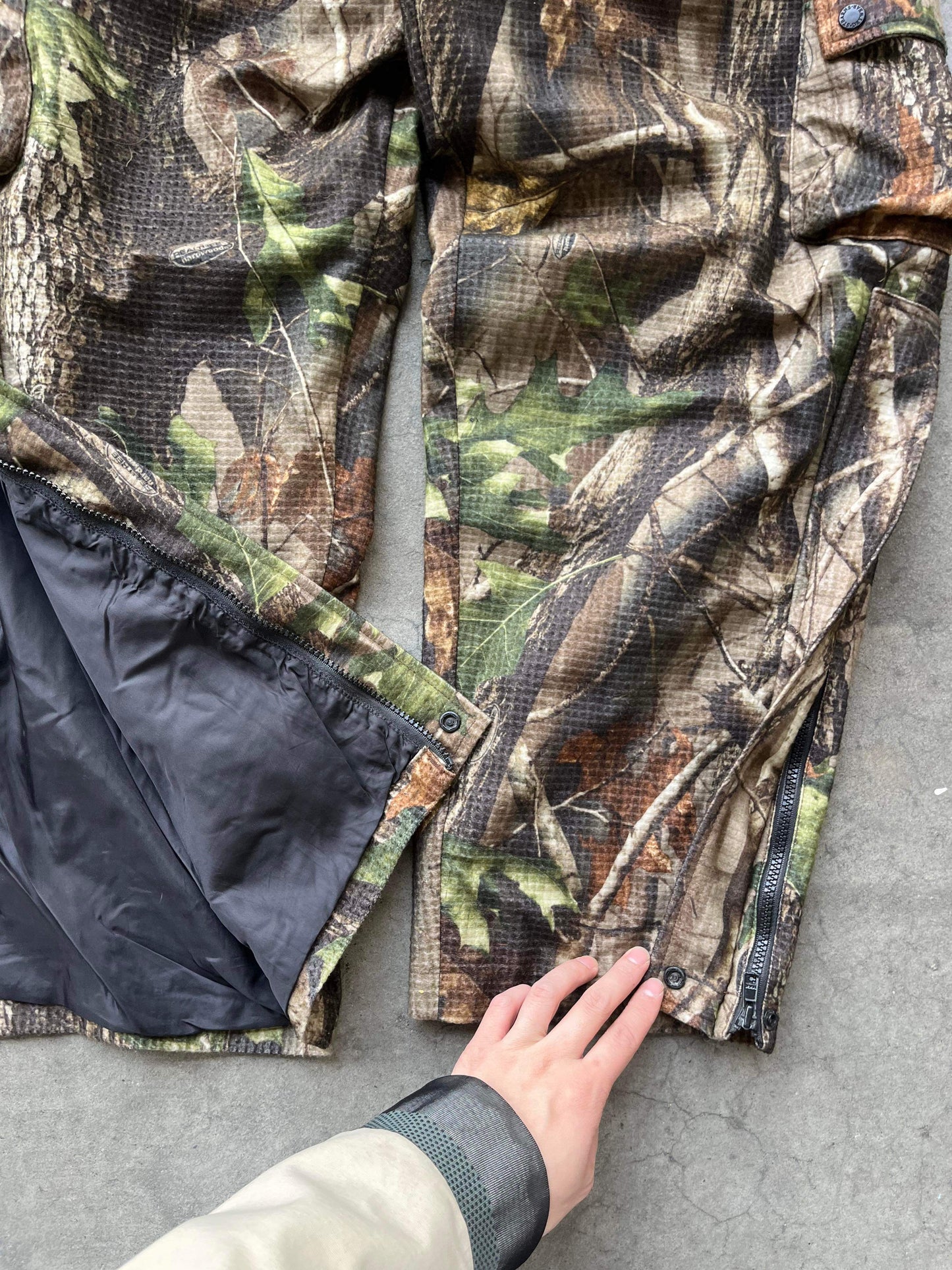 (30”) Vintage Insulated Real Tree Pants