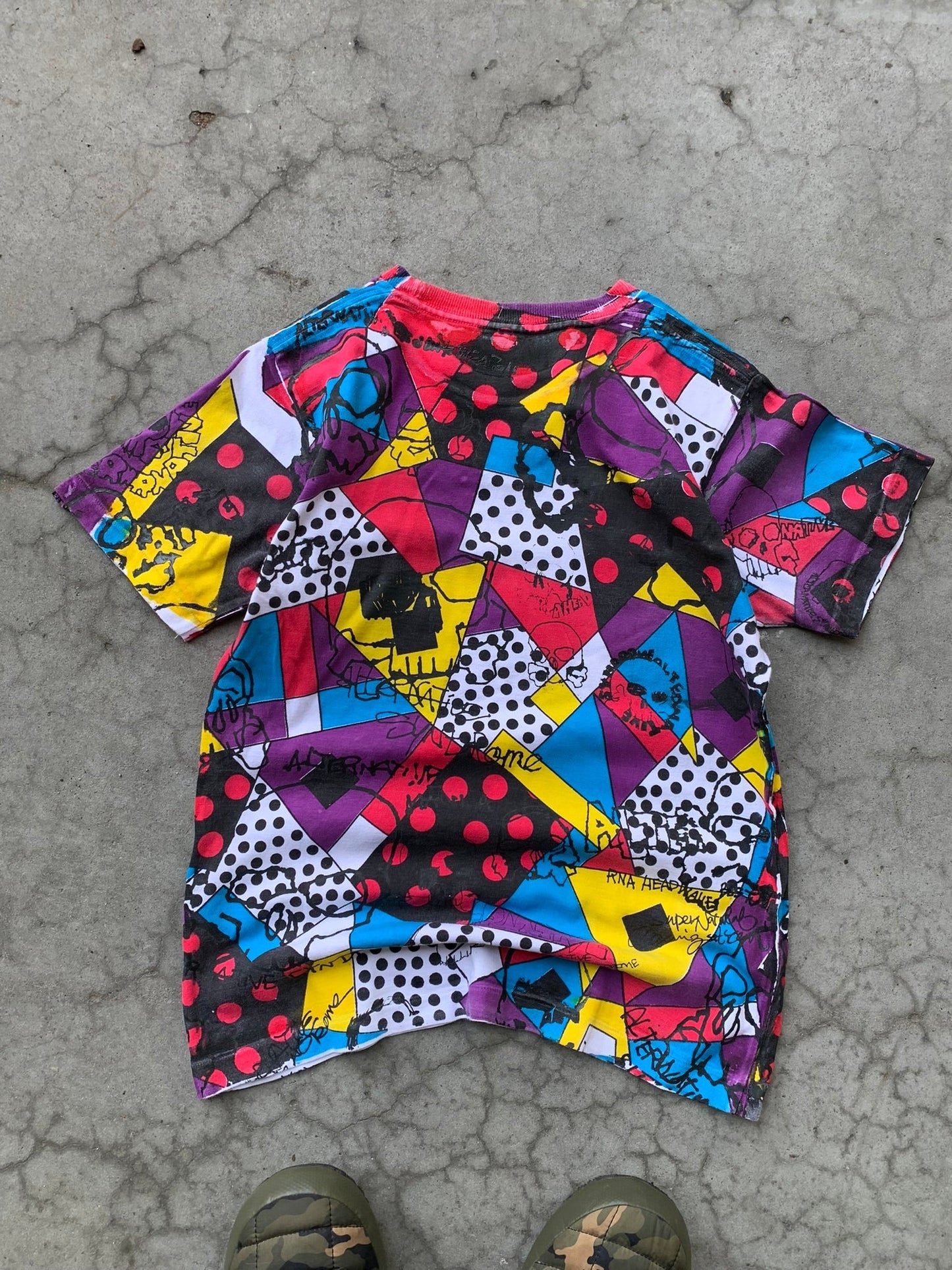 (xs) RNA Abstract Made in Japan Tee