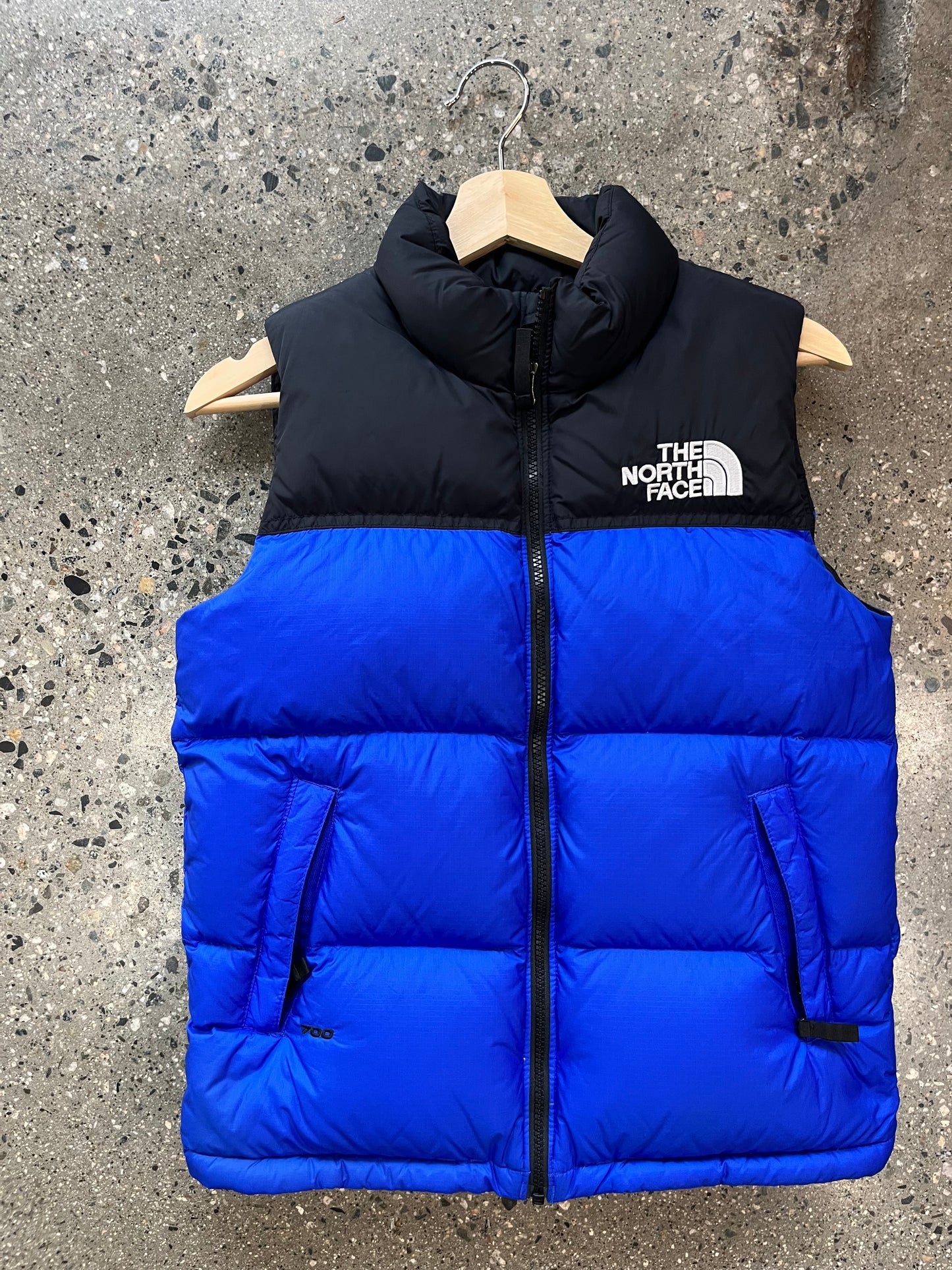 B115 - TNF 700 Vest Blue Black