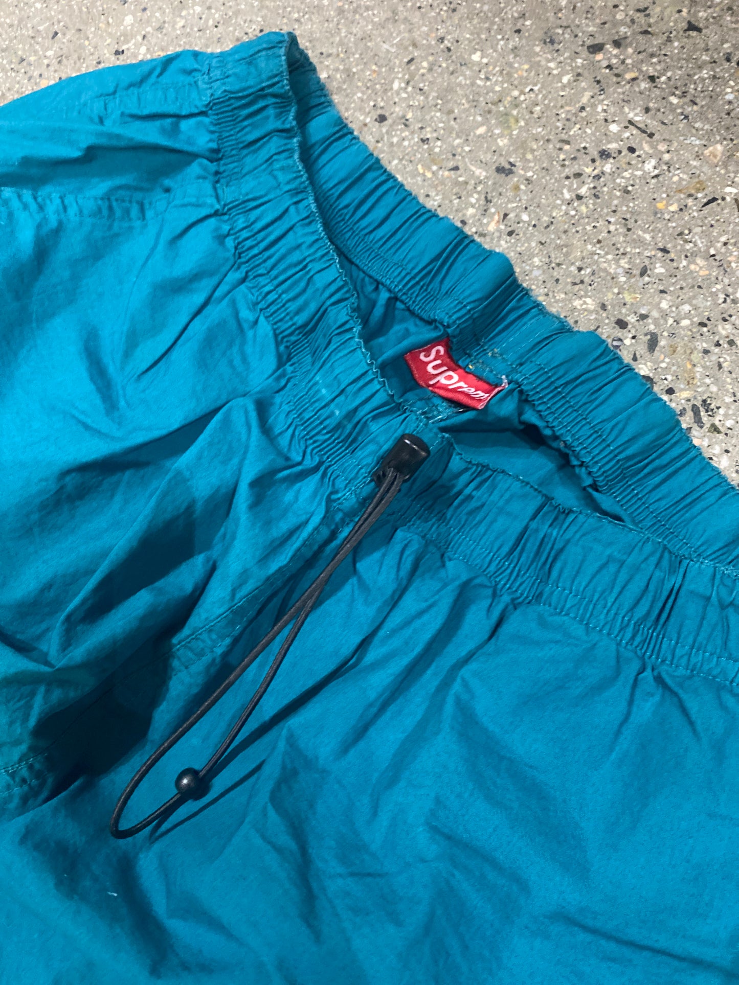 (m) Supreme Turquoise Nylons SS21