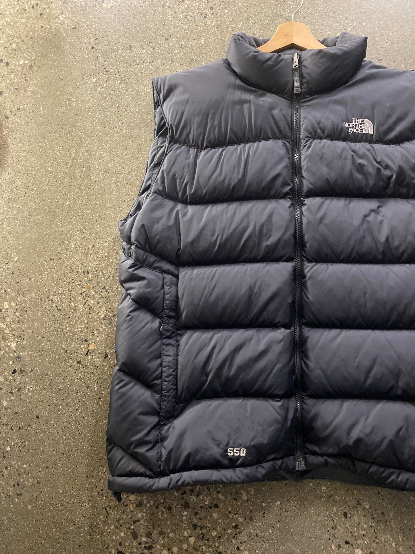(2X) CM4 - TNF 550 black vest