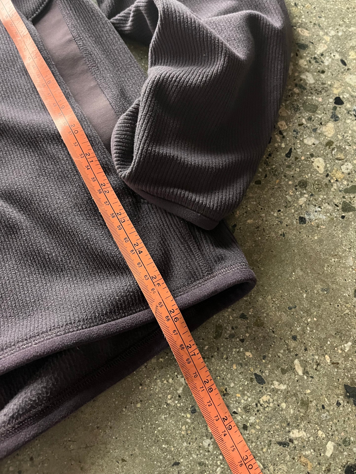 (M) Arc’teryx Zip Brown