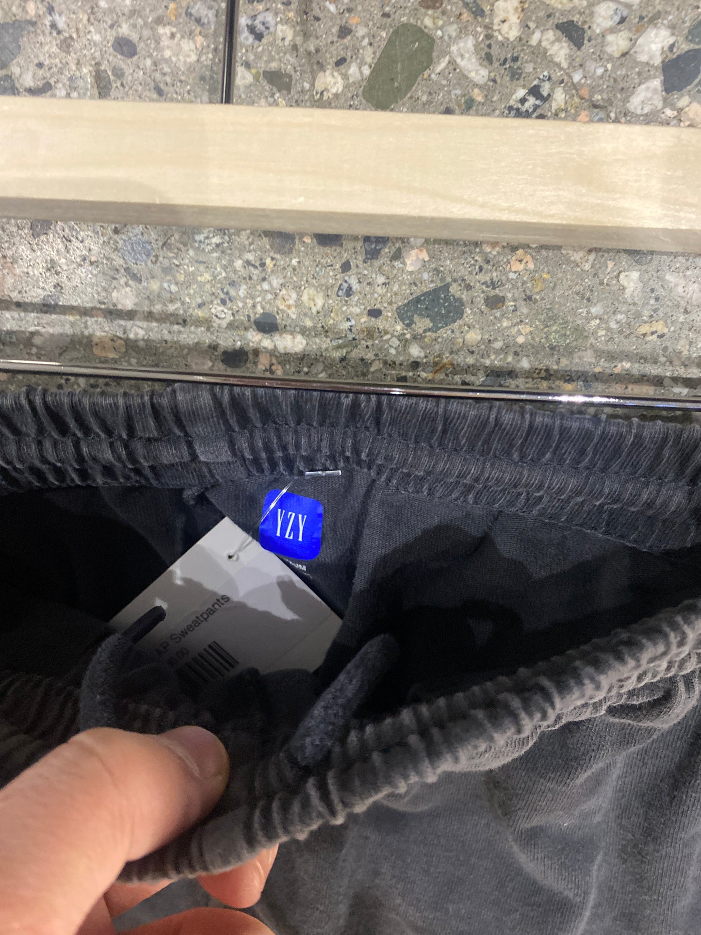 (M) YZY x GAP Sweatpants