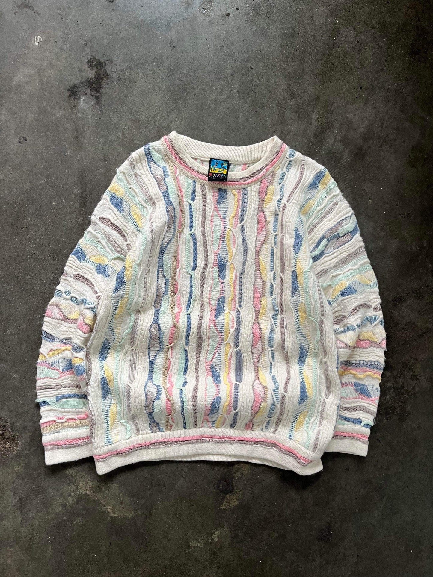 (S) Emaroo Australia Coogi Style Knit