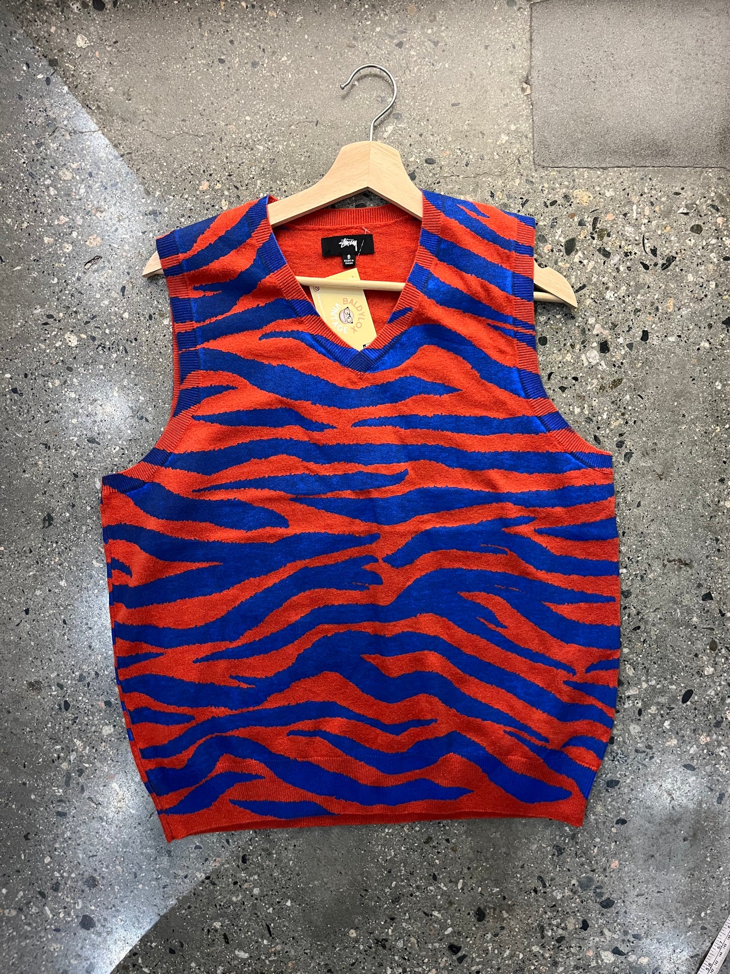 (s) Stussy Red Vest