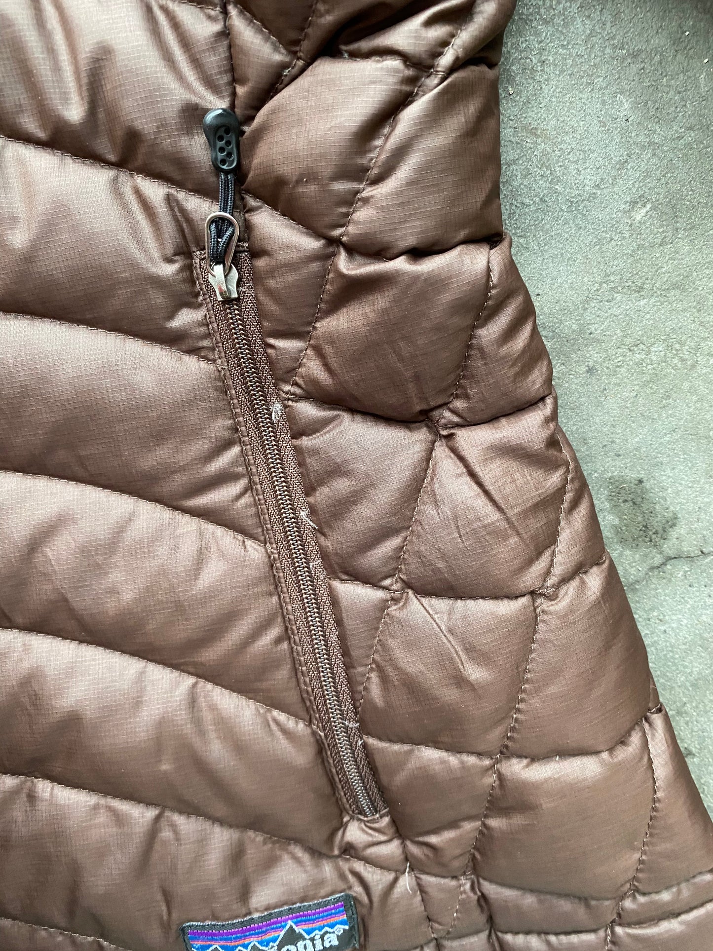 (XS) Patagonia Down Namo Puffer Chocolate