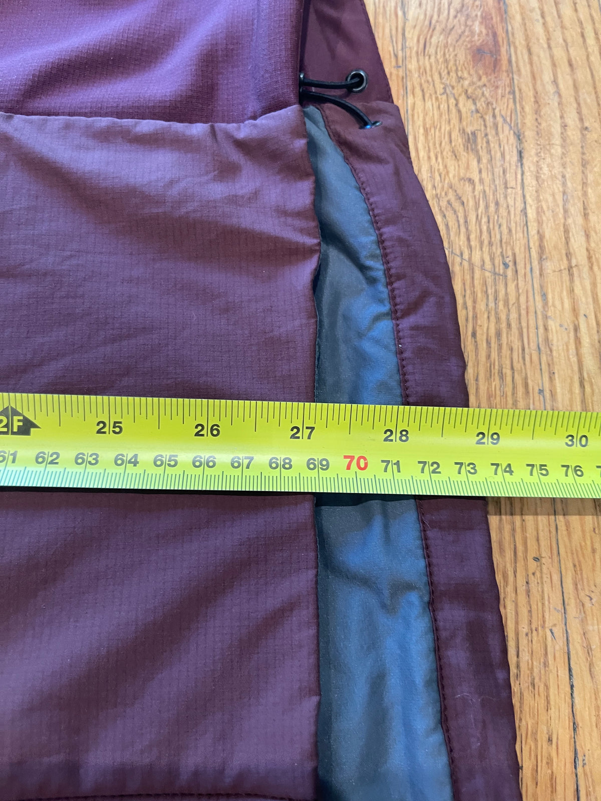 (Men’s L) Arc’teryx Burgundy Atom LT Hoody