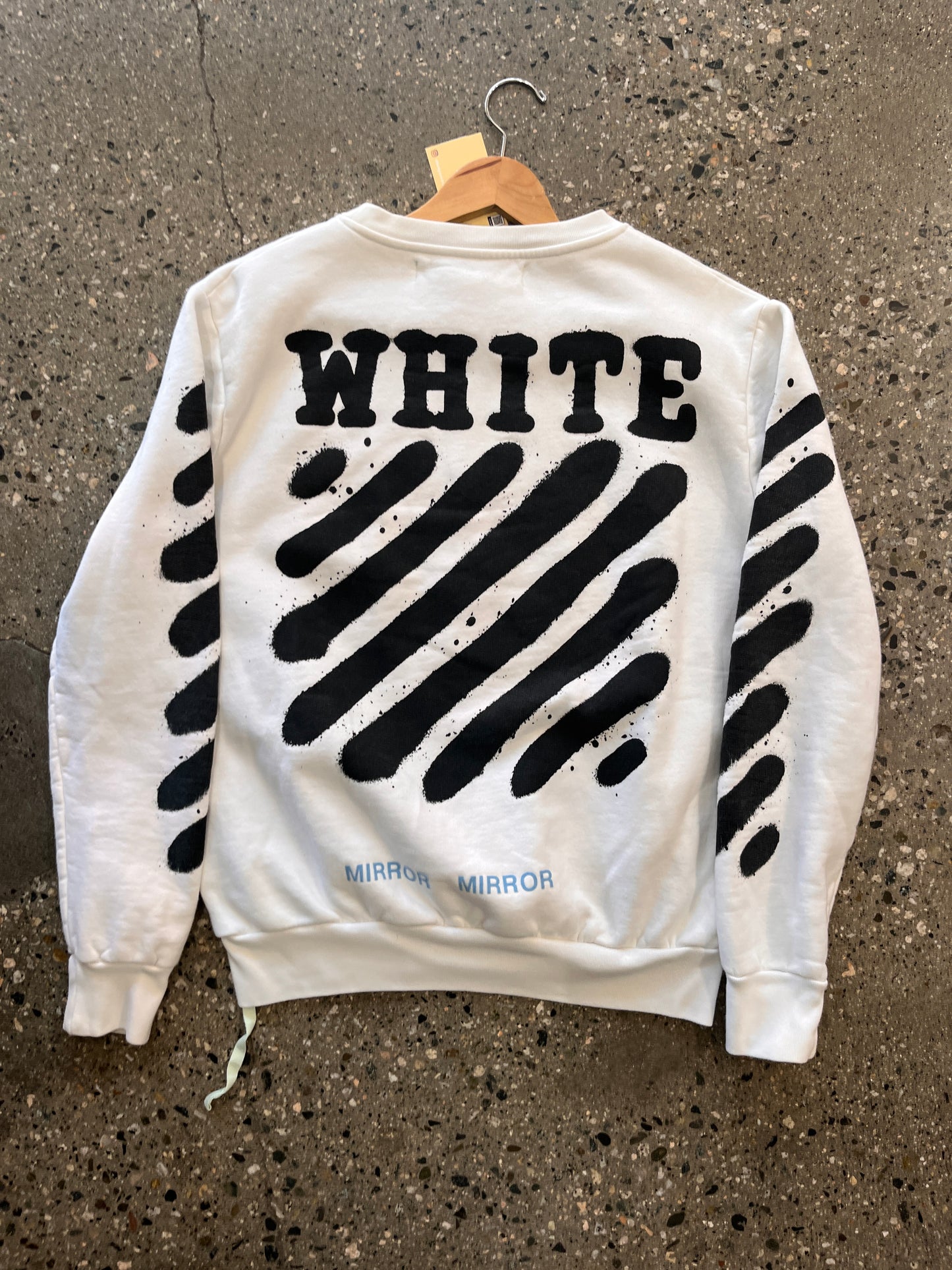 (S) Offwhite Diagonal Spray Crewneck