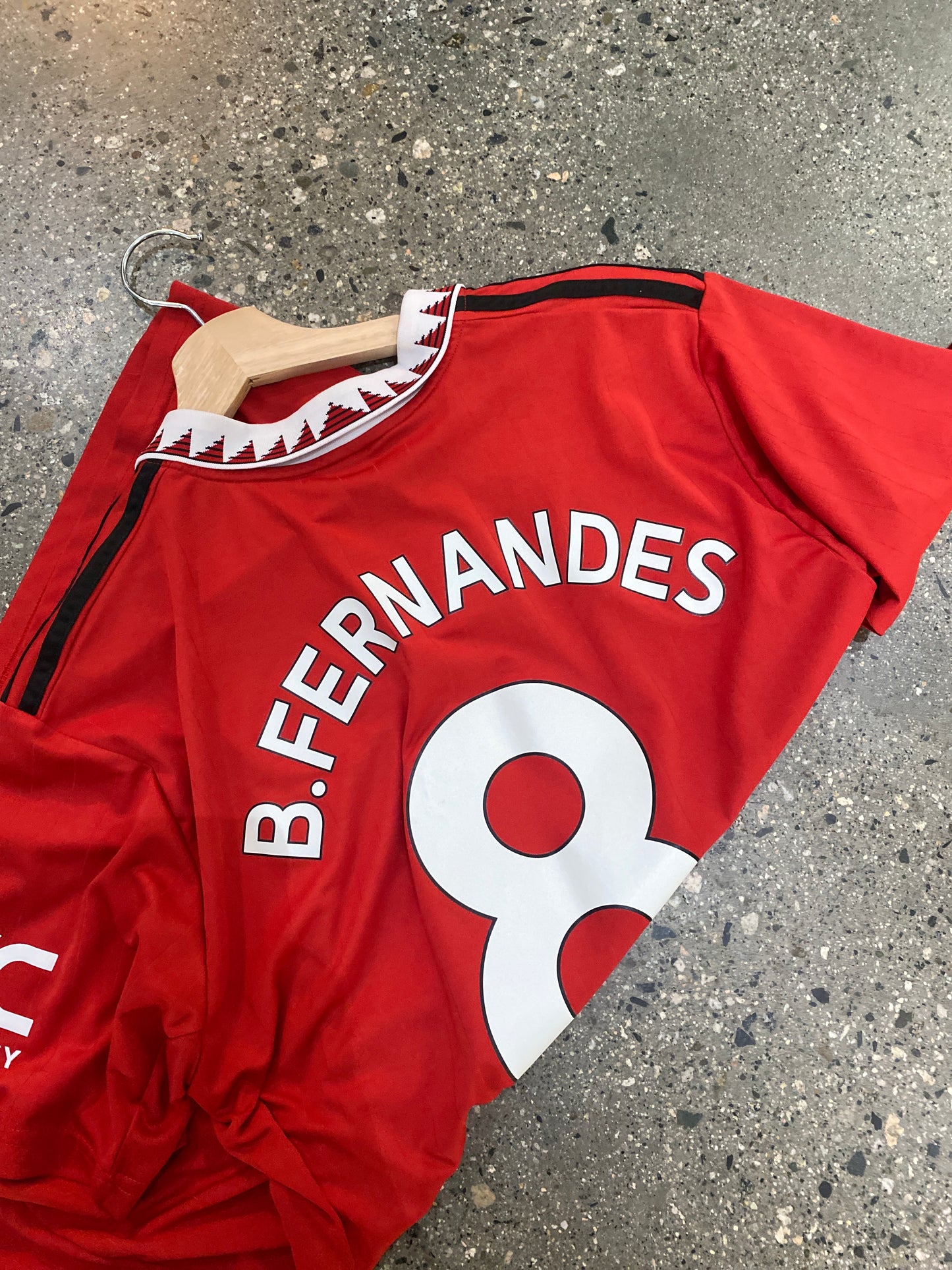 (XL) Adidas Man U Kit
