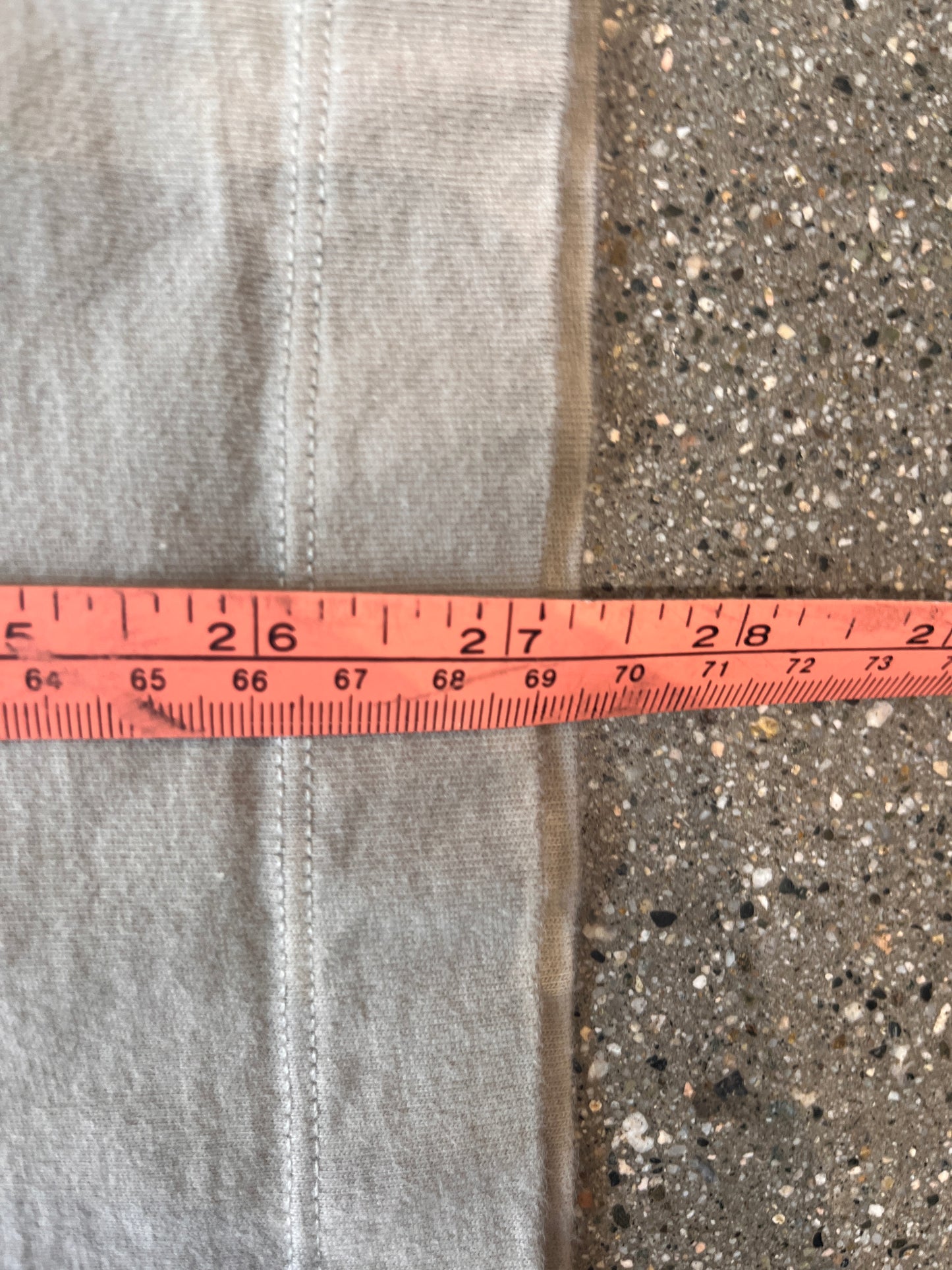 (S/M) Mocha Essentials Tee