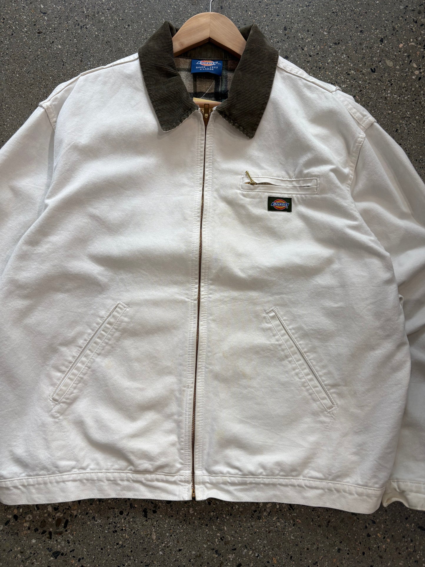 (XL) Dickies Detroit White ( Stains )