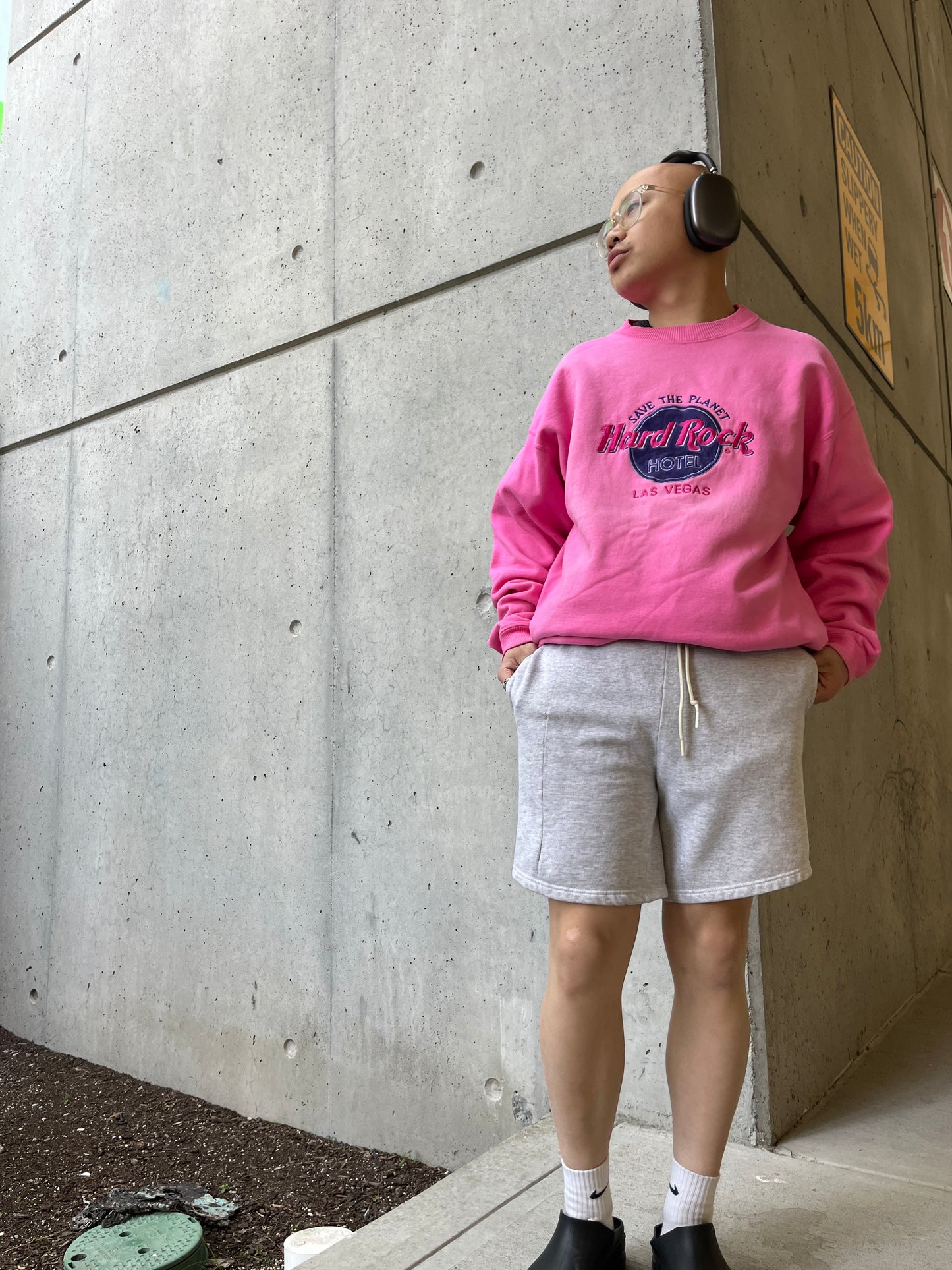 (26”) Vintage Sweatshorts