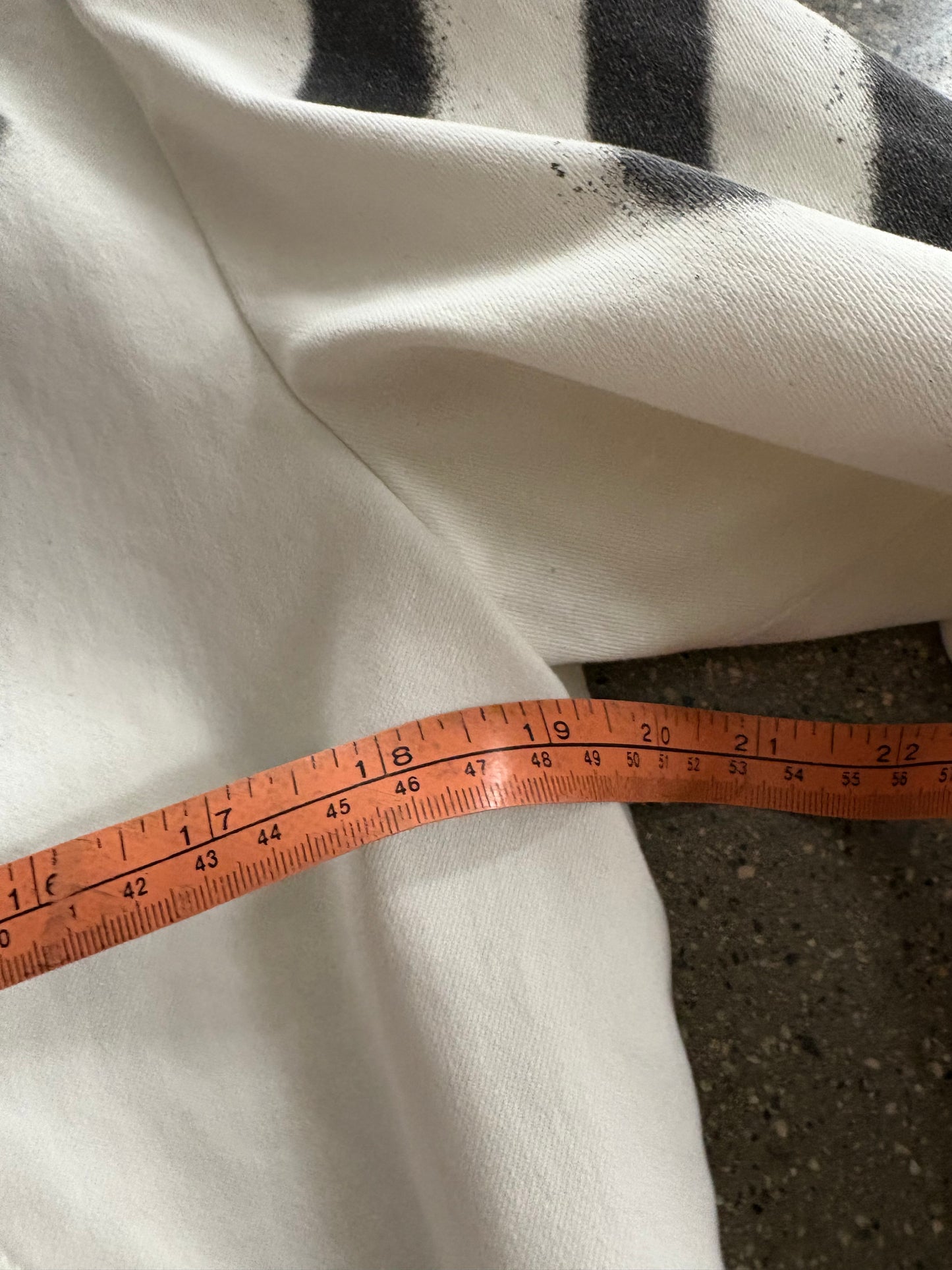 Offwhite jkt