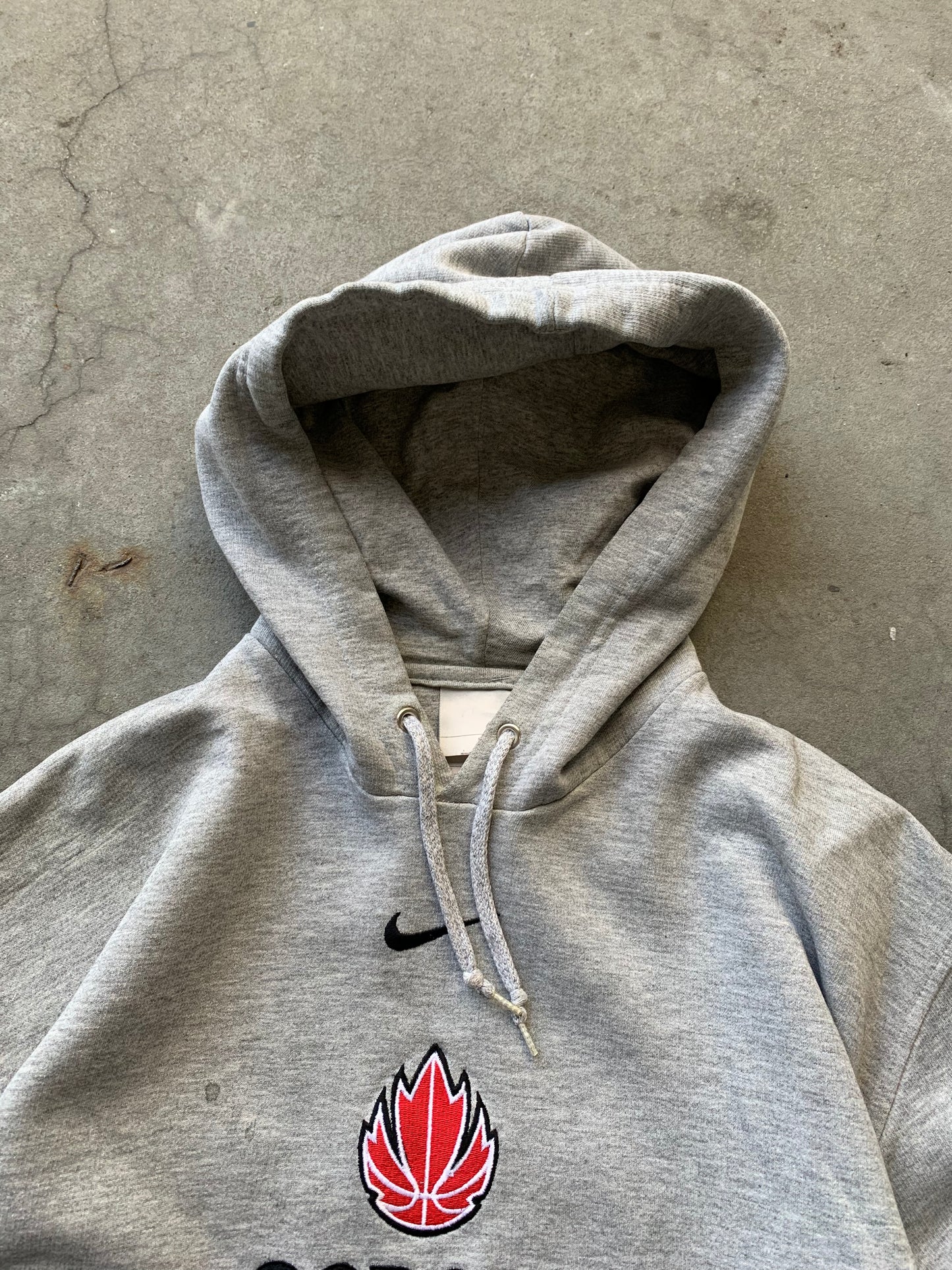 (M) 90’s Nike Team Canada Mid Check