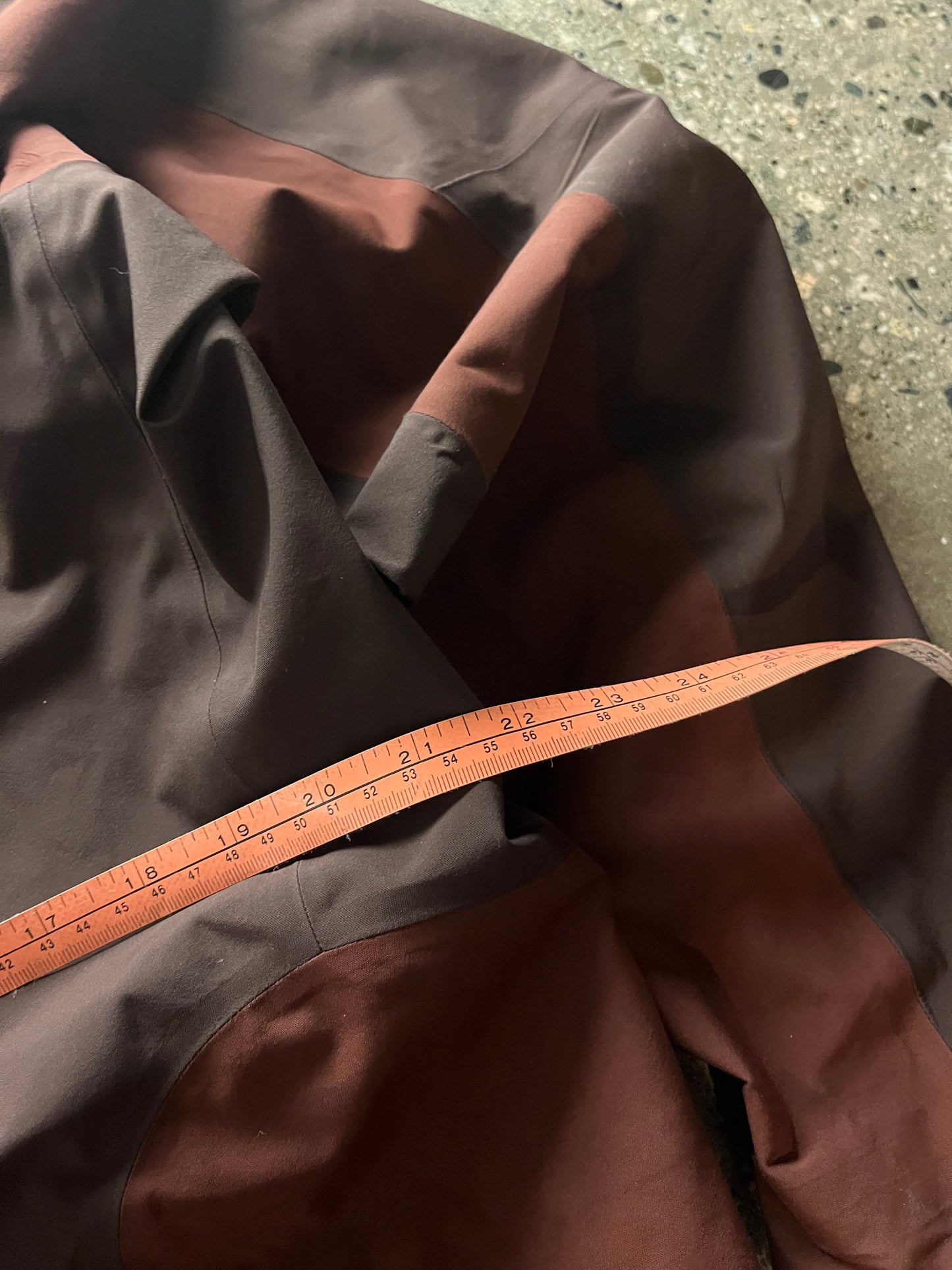 (M) 2010 Arc’teryx Sting Ray Mahogany