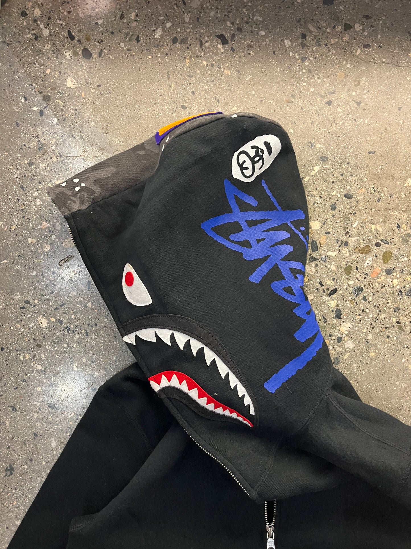 (M) Rare 2013 Stussy x Bape Shark Full Zip