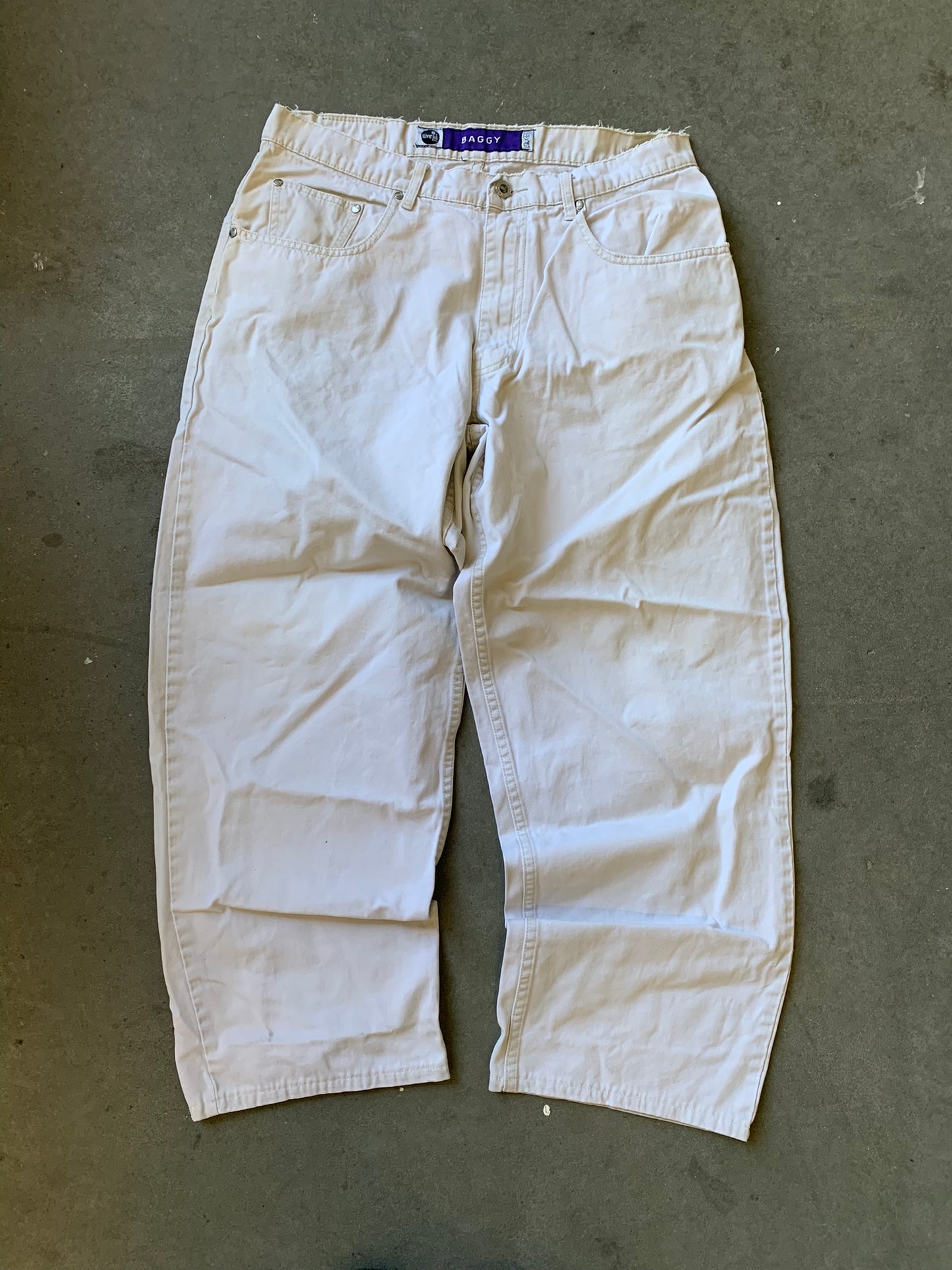 (34”) 90s Levi Silver Tabs Baggy Denim