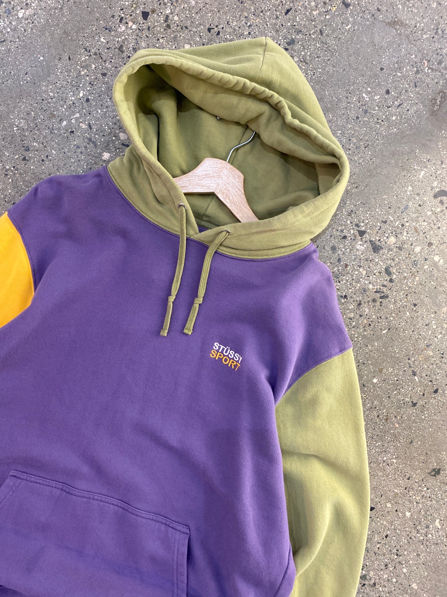 (m) stussy tri color hoodie