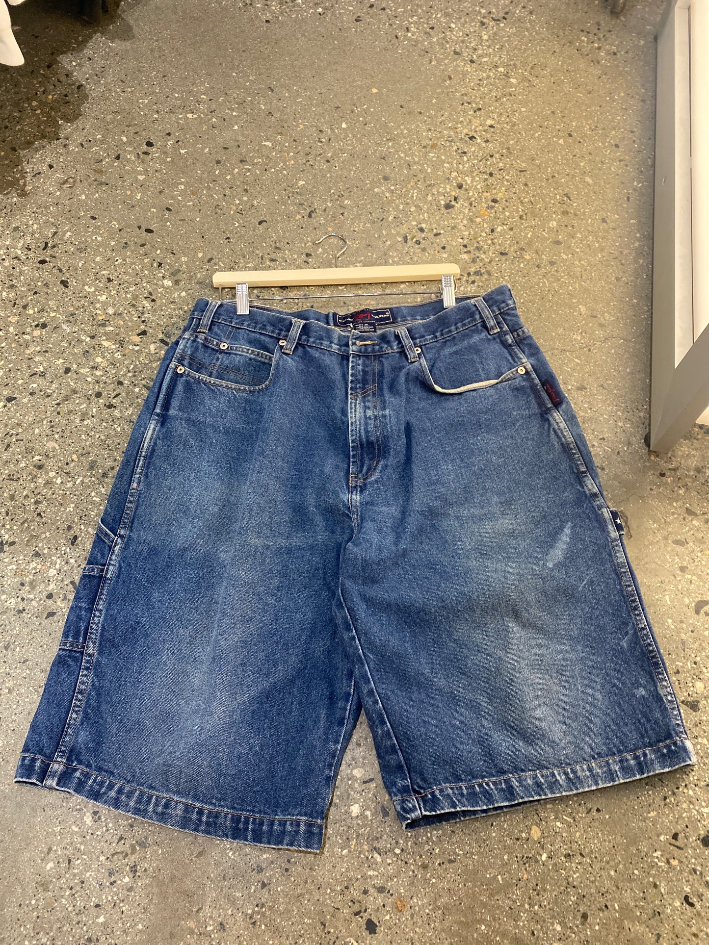 (36”) Phat Farm Baggy Jorts carpenter