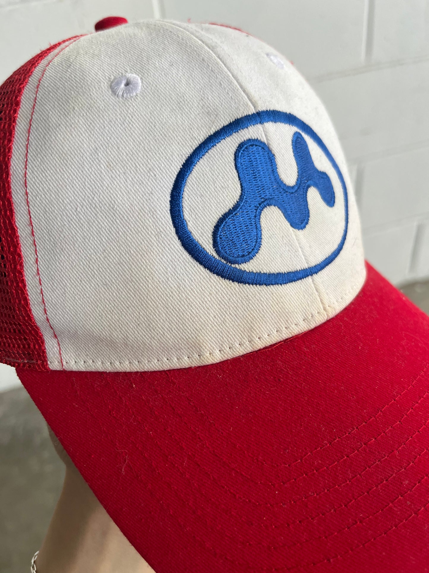 (OSFA) Mowalola Red Trucker