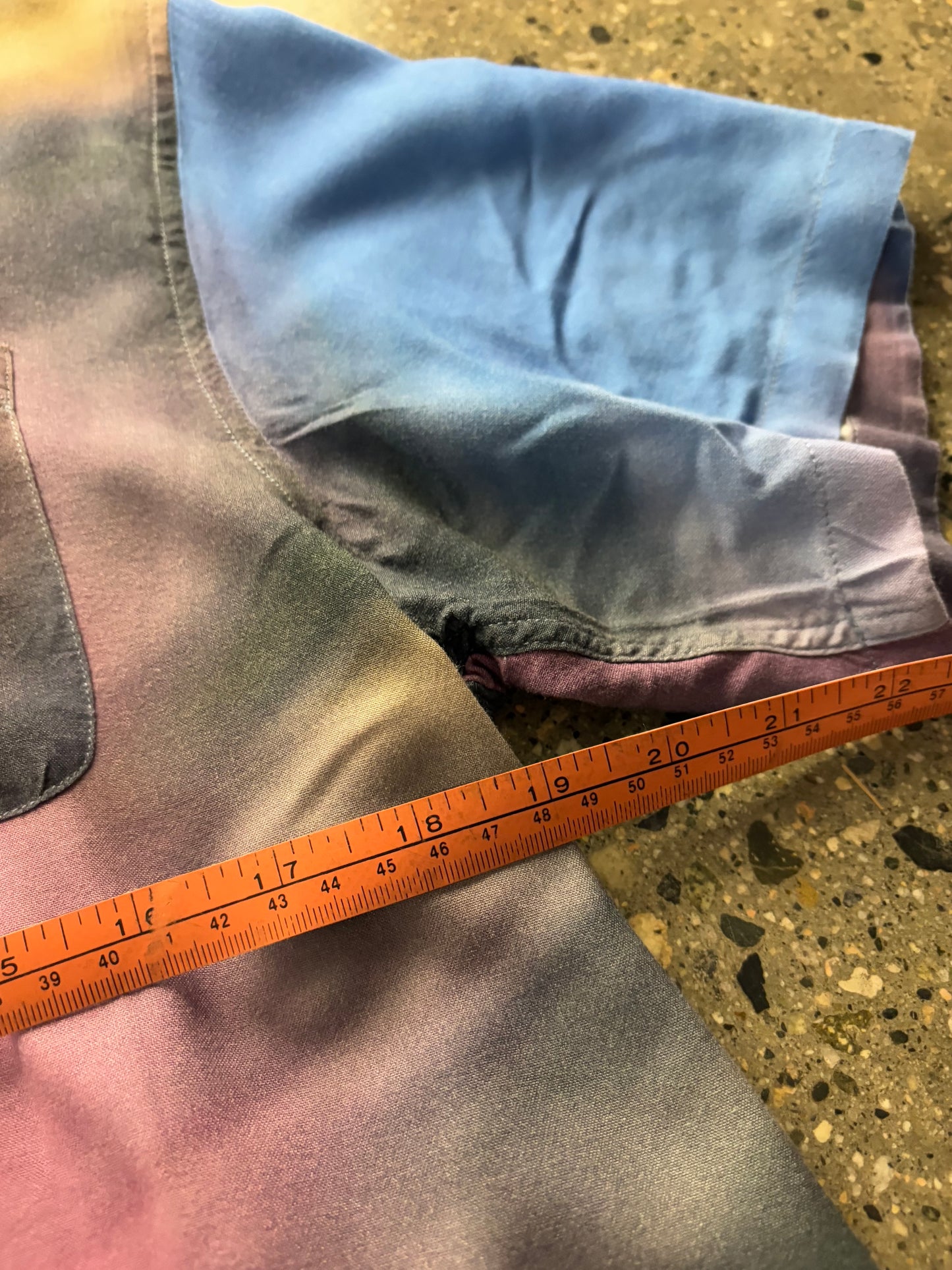 (S) Stussy Tie Dye Gradient Button Up