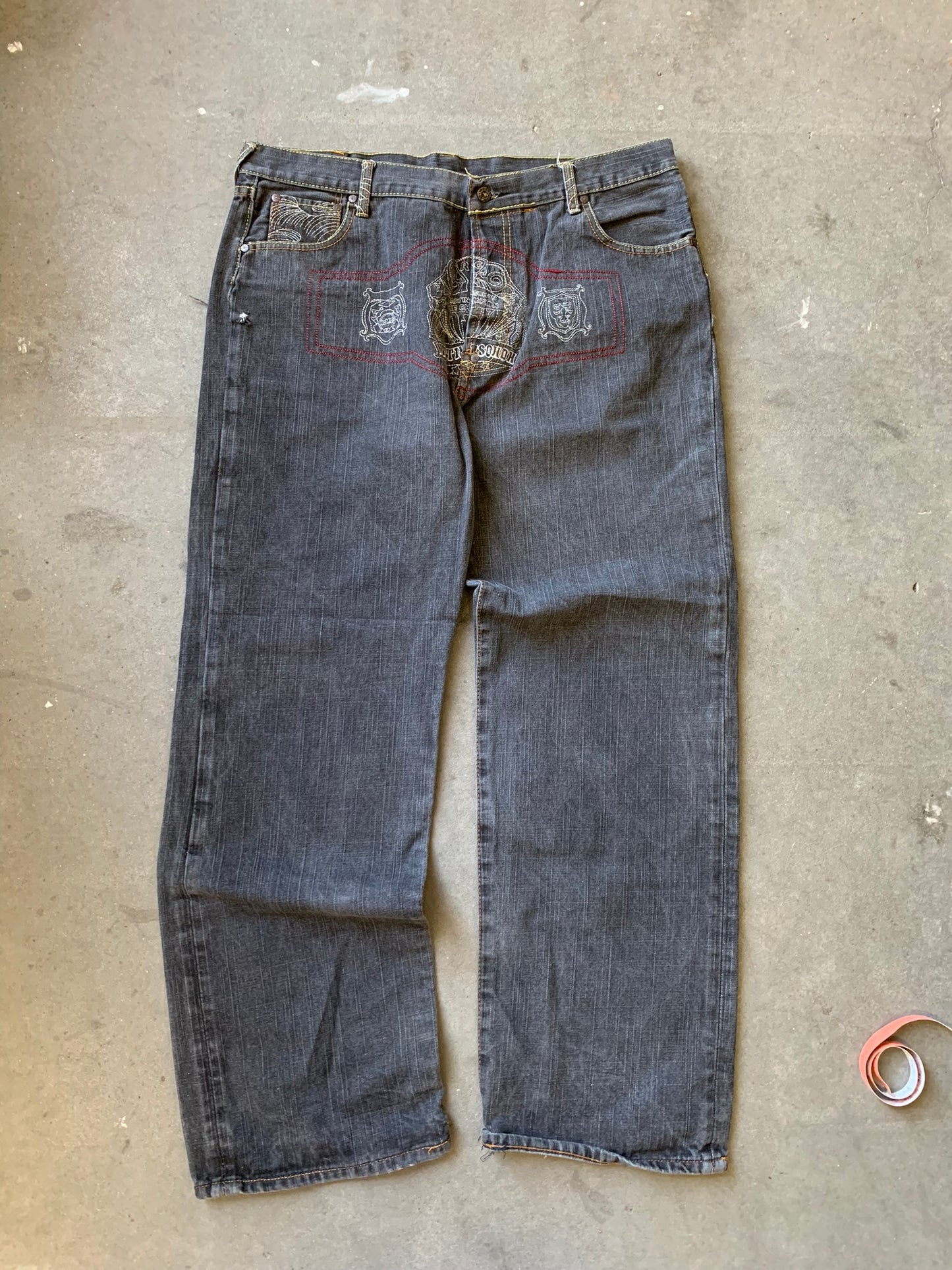 (40”) Y2K Baggy RMC Sunfaded Denim