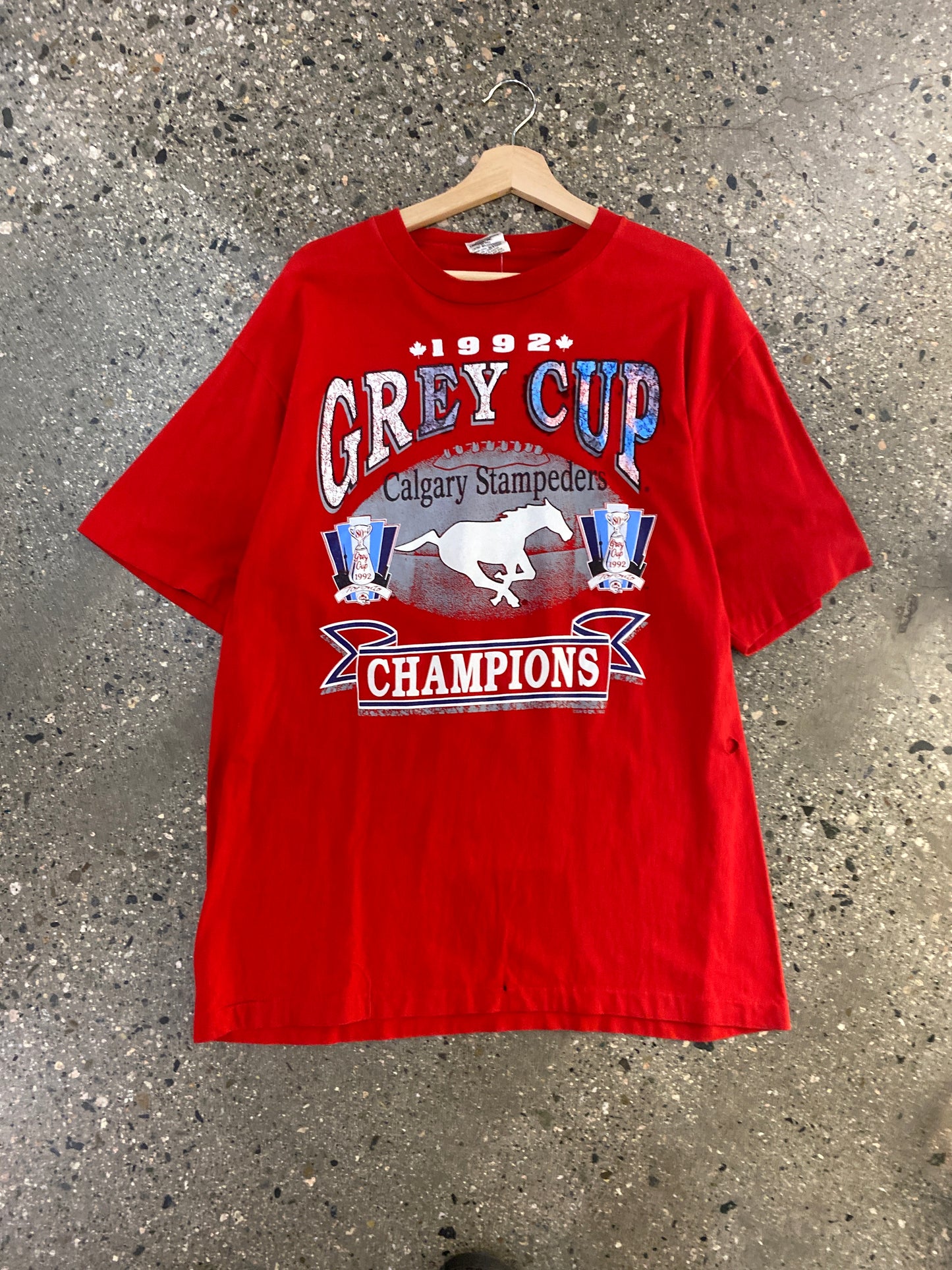(L) 92' Grey Cup Tee