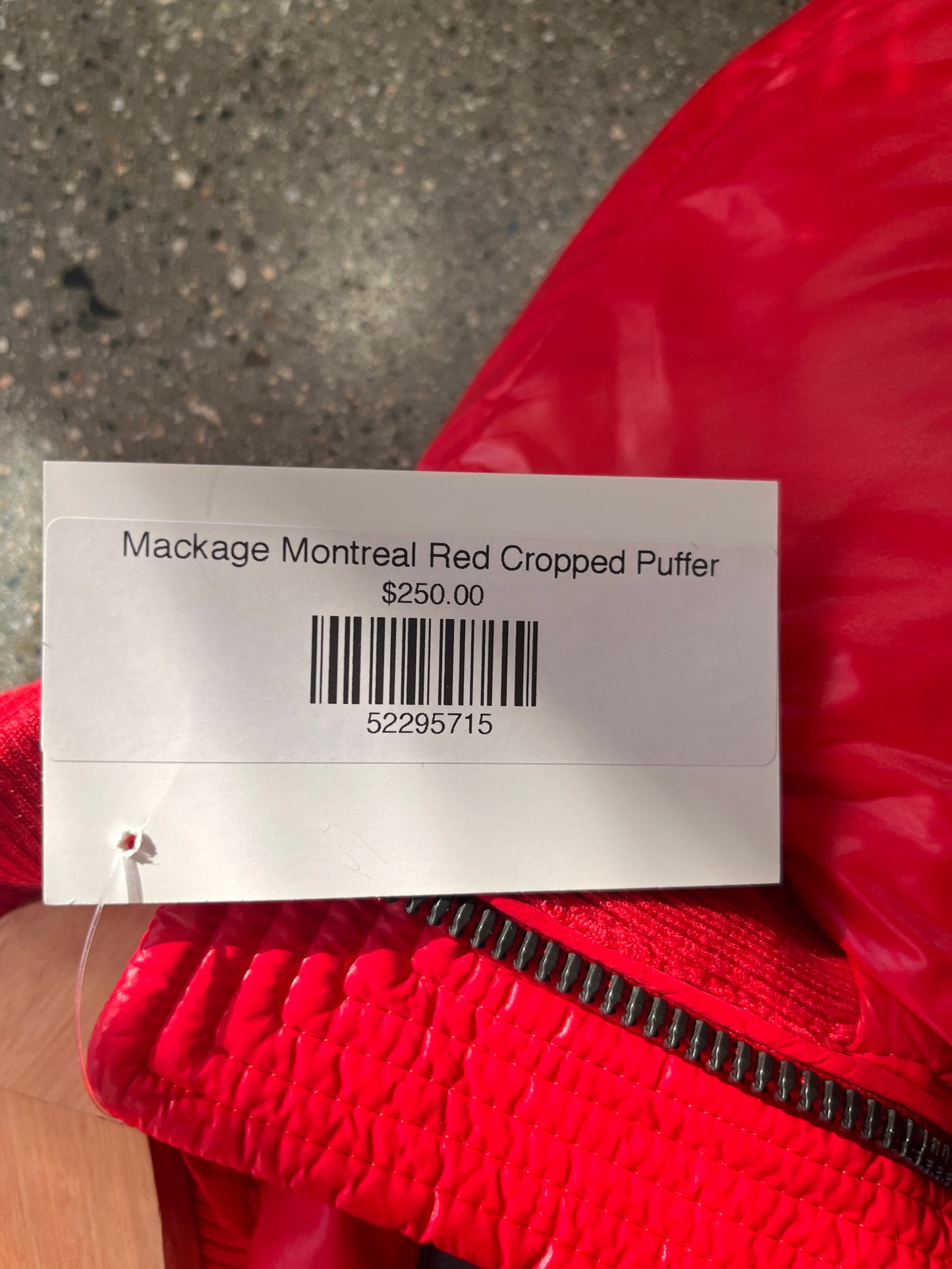 (XS) Mackage Montreal Red Cropped Puffer