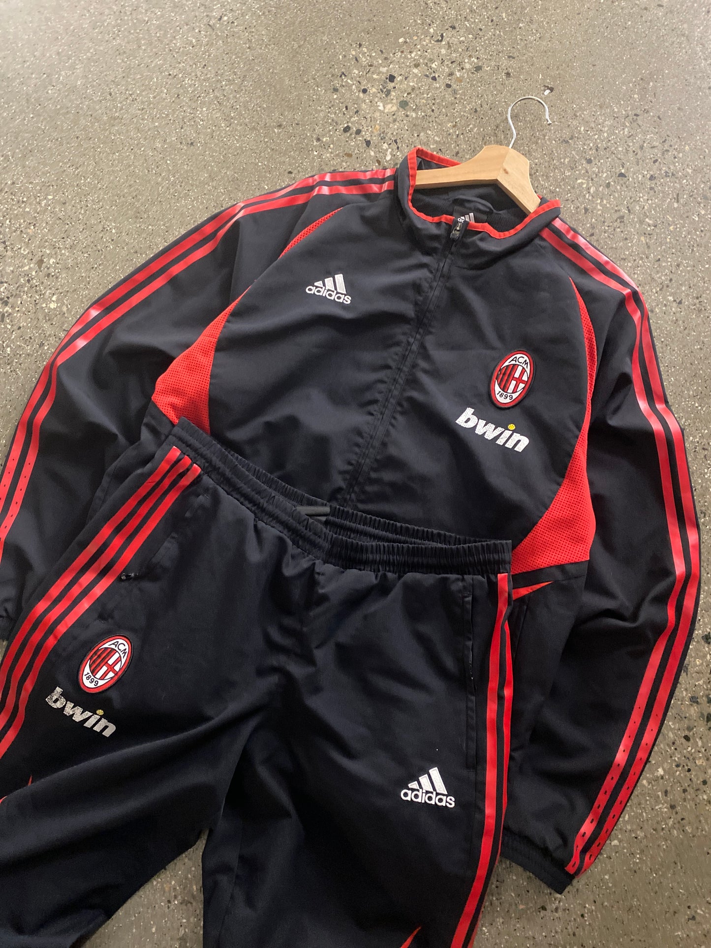 (L) Vintage Adidas AC Milan Tracksuit