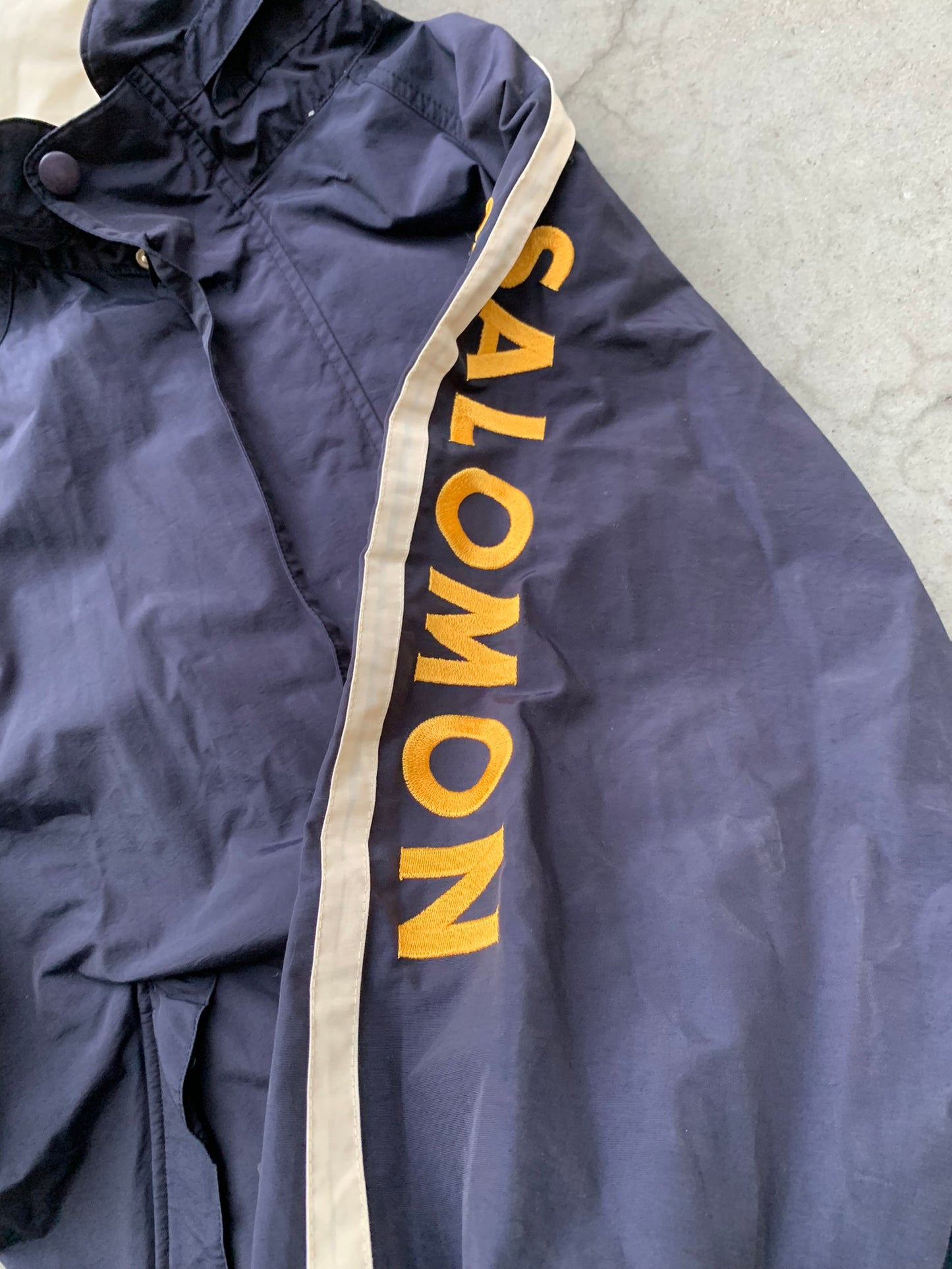 (XL/2X) Salomon Light Jacket