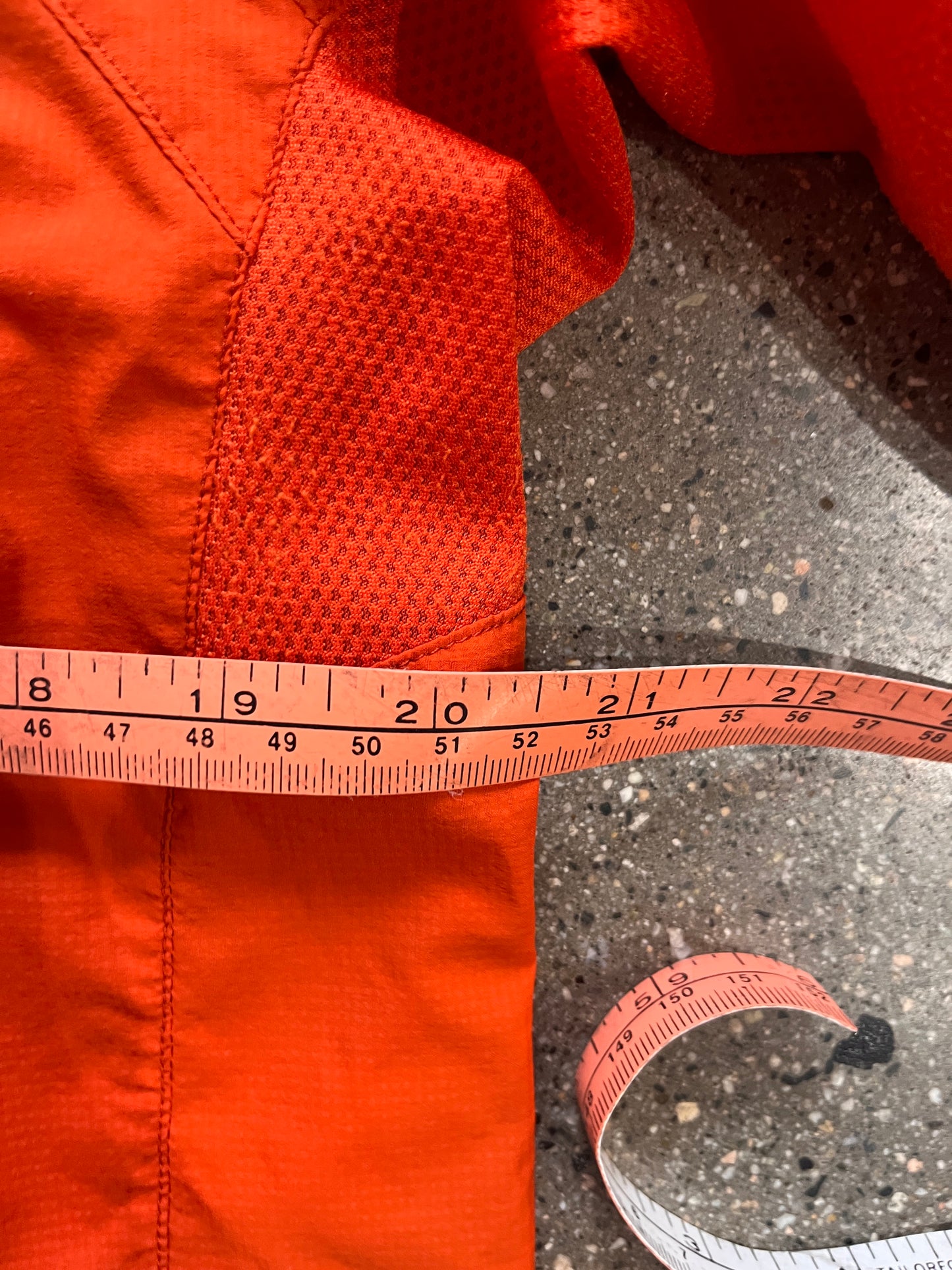 (L) Arcteryx Mens Lightweight Orange Jacket