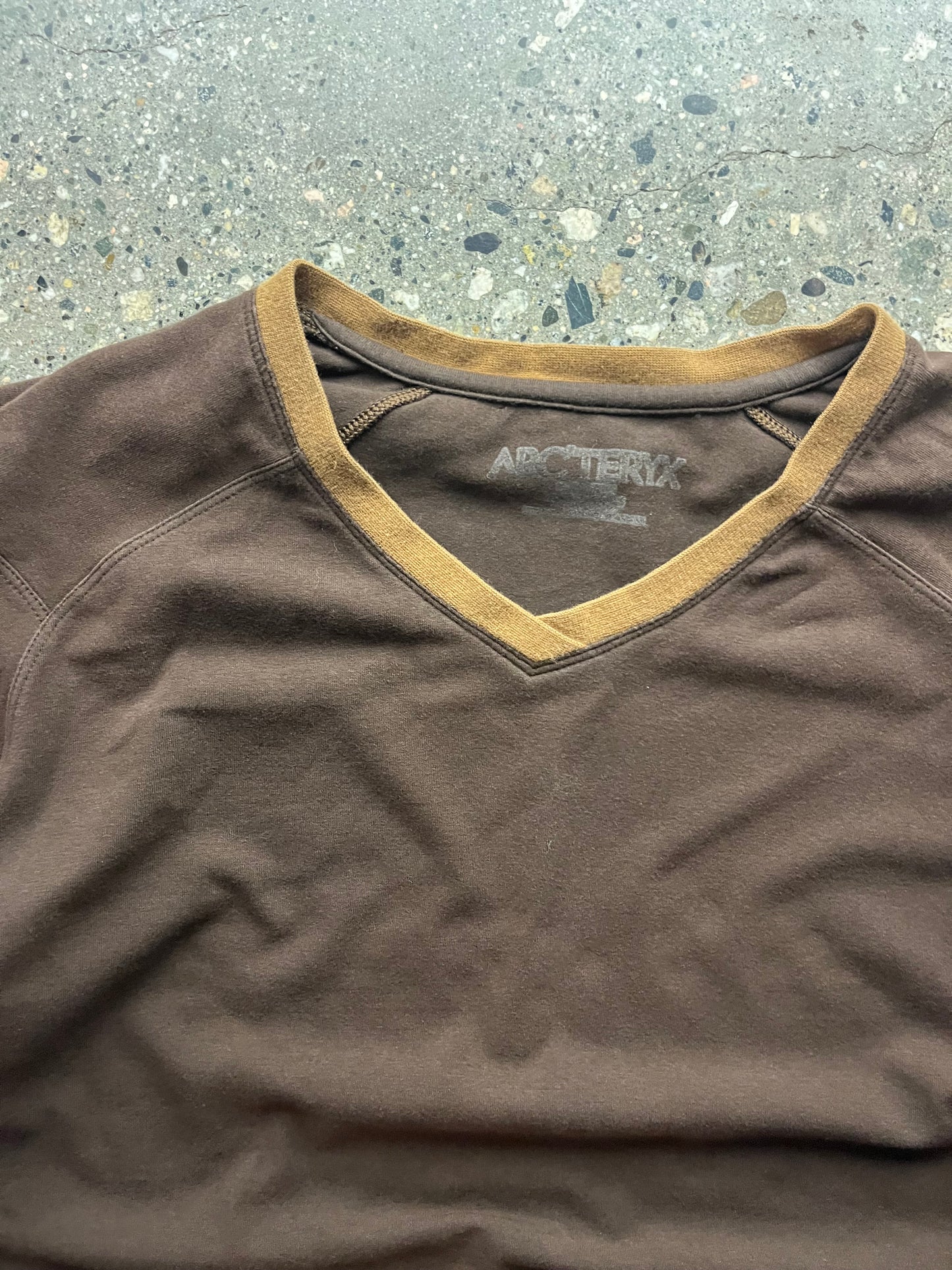 (XS) Arc’teryx Tee