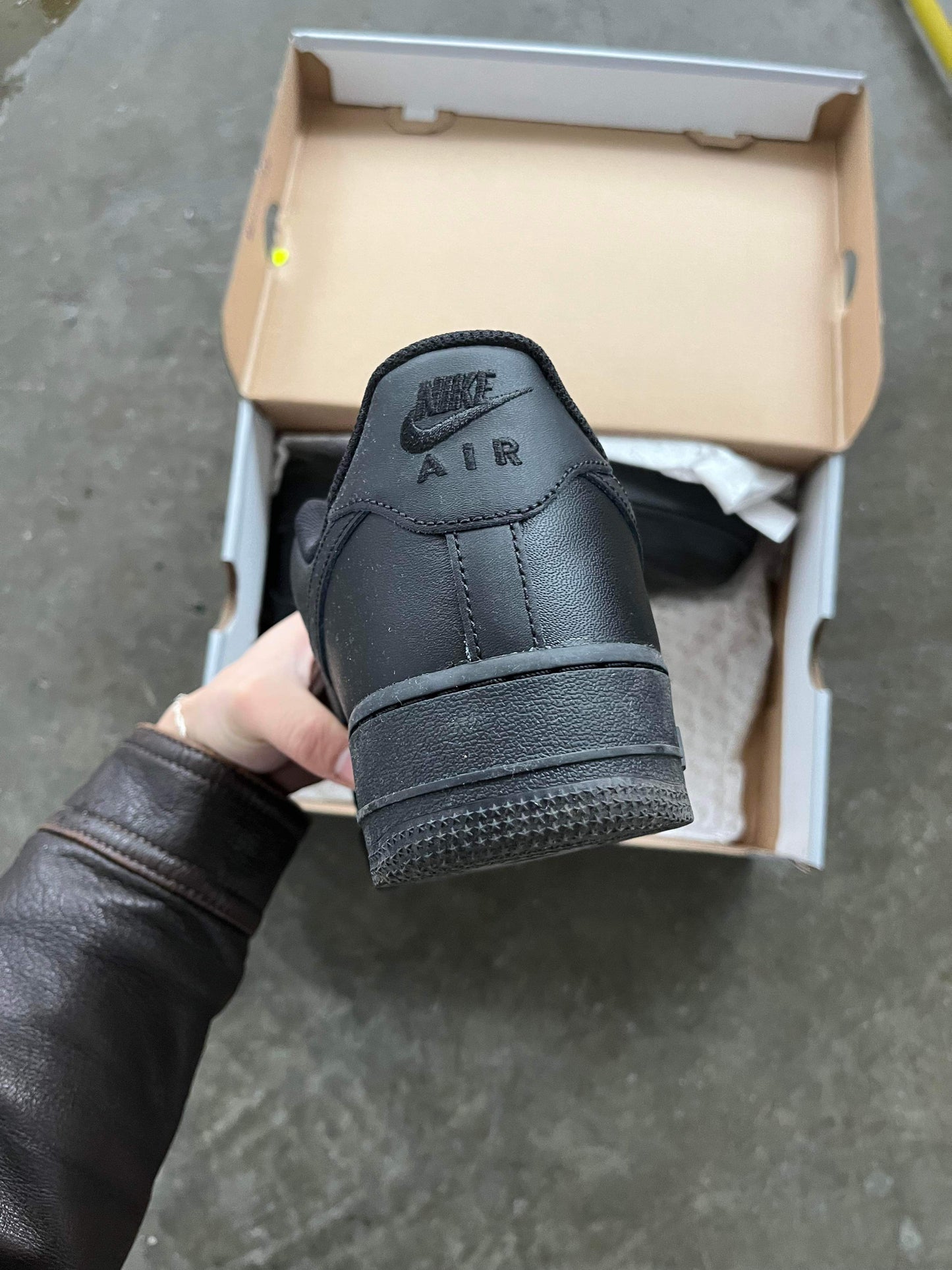 (10.5/12) Nike Air Force One Triple Black