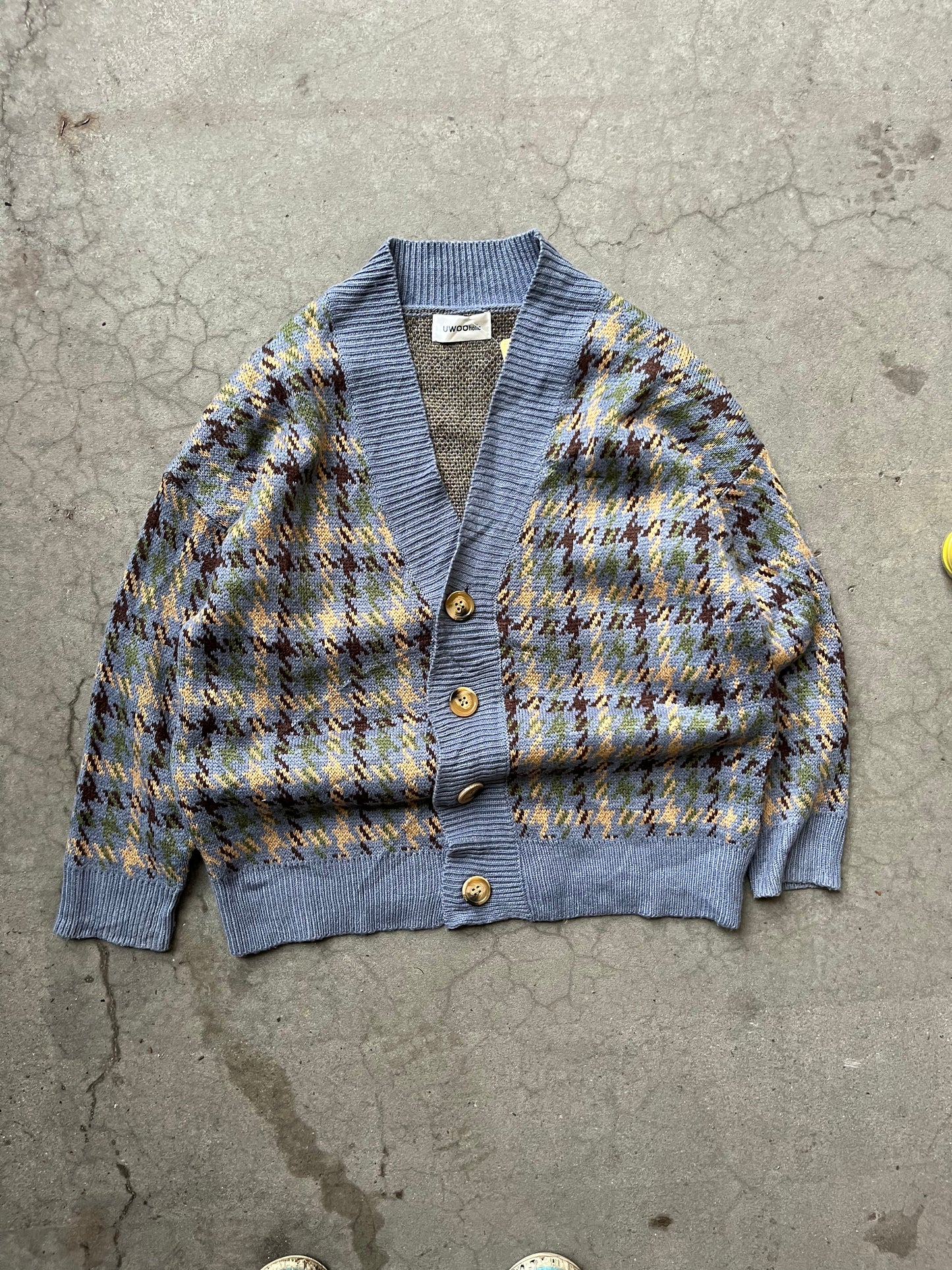 (M) Plaid Ribbed neck cardigan ~