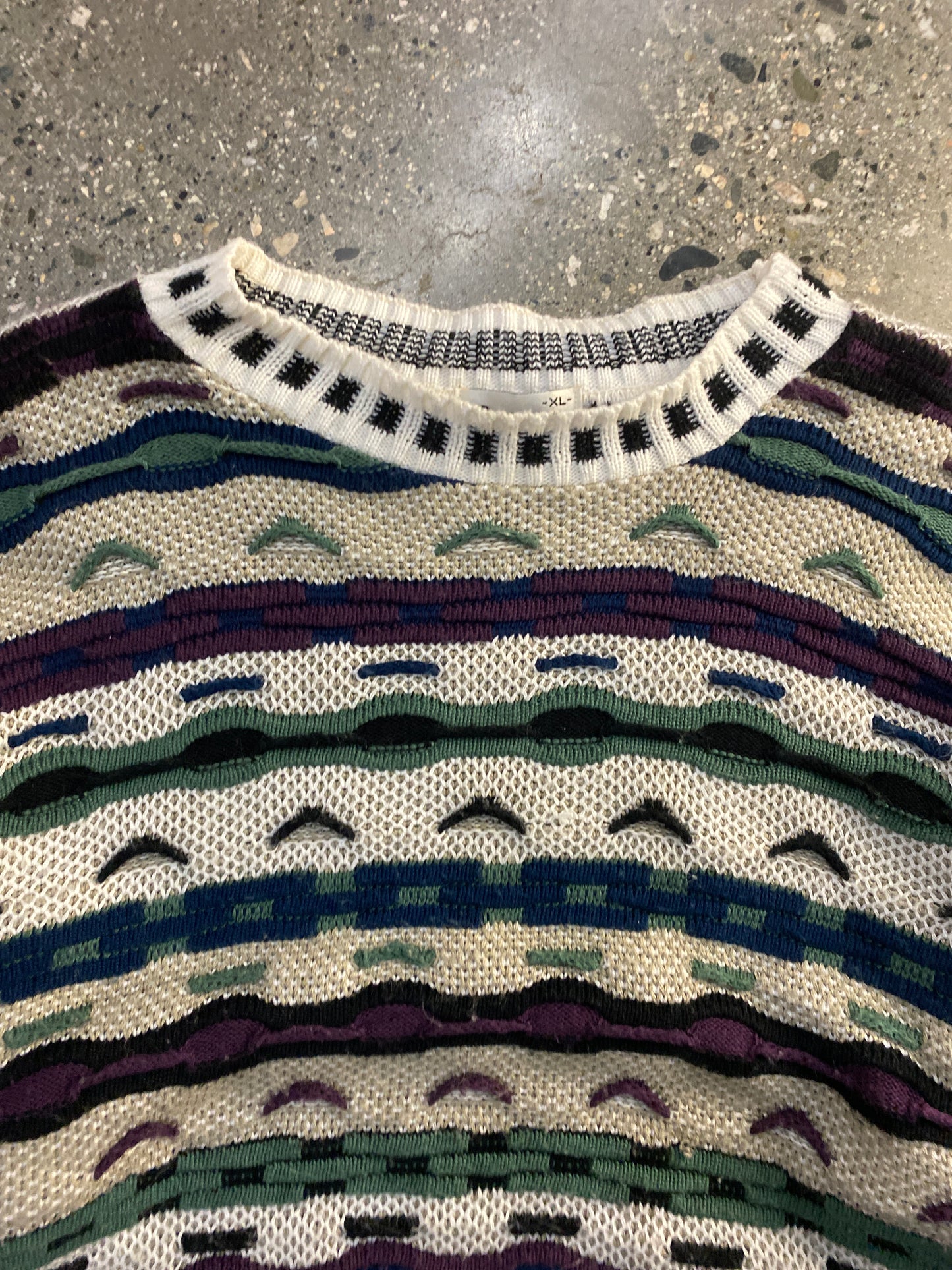 (L/XL) Protege 3D Coogi Style Knit White