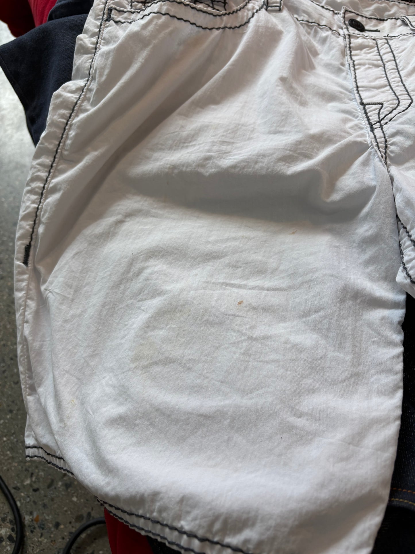 (36”) True Religion White Board Shorts