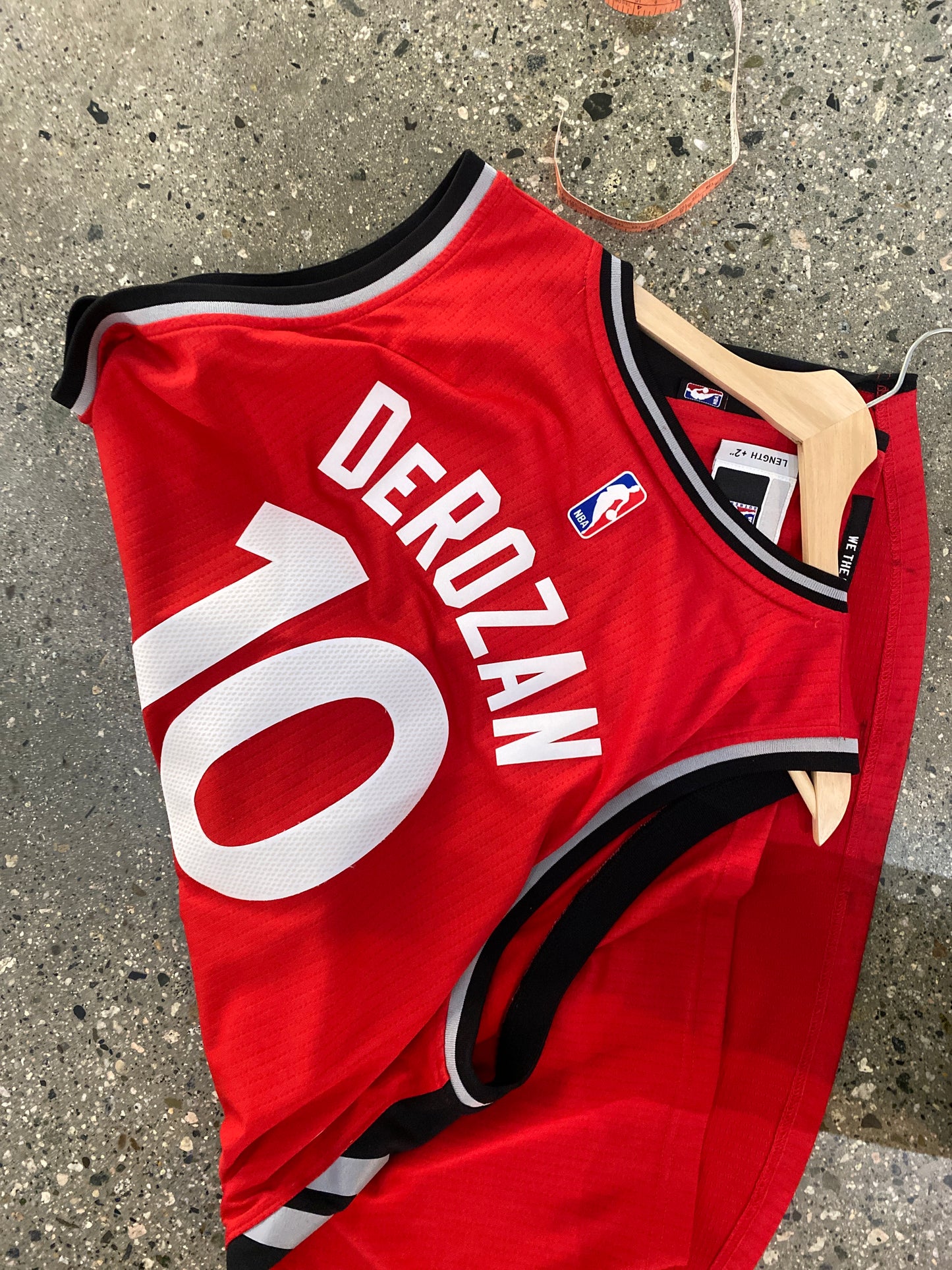 (2X) Raptors DeMar DeRozan Jersey