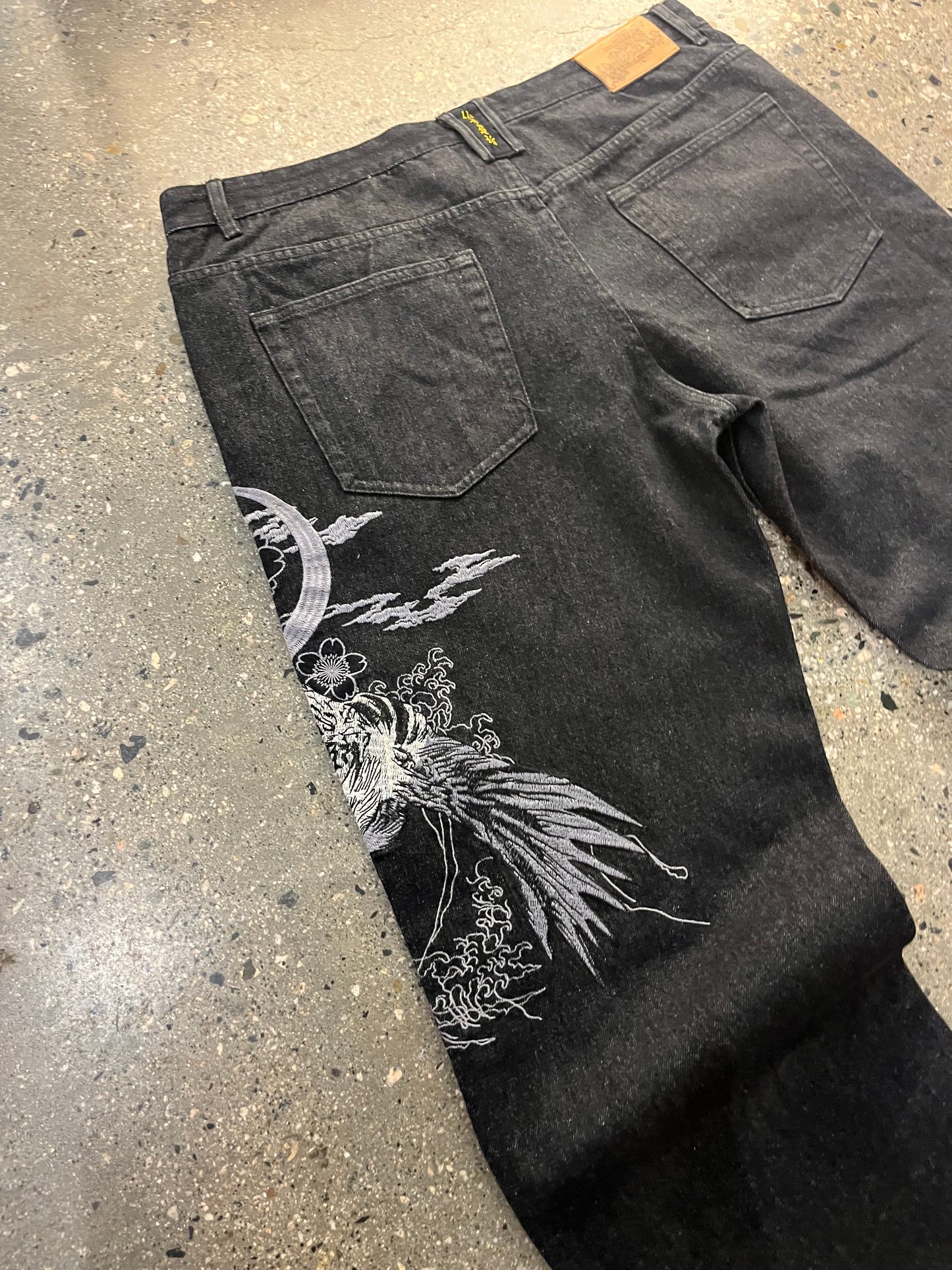 W38” Bukki Japanese Baggy Embroidered Denim