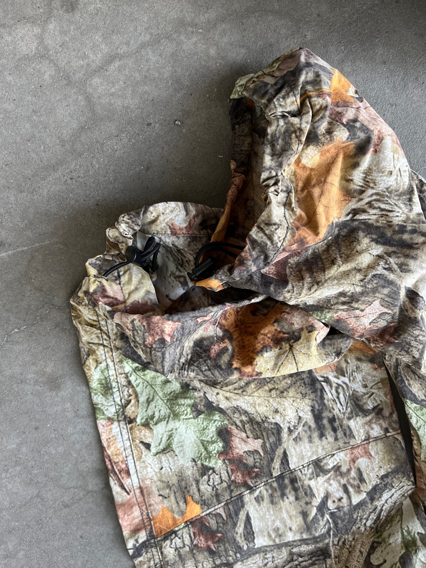 (M/L) 00s Real Tree Rip Stop Cargos