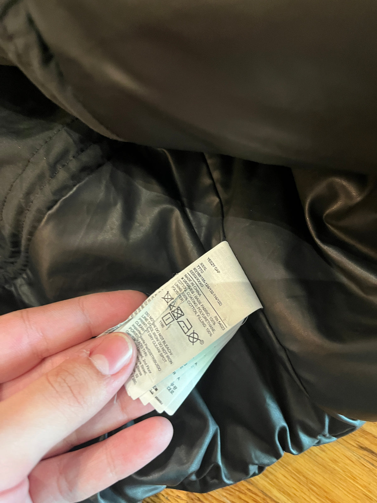 (3X) YZY x GAP Black Puffer