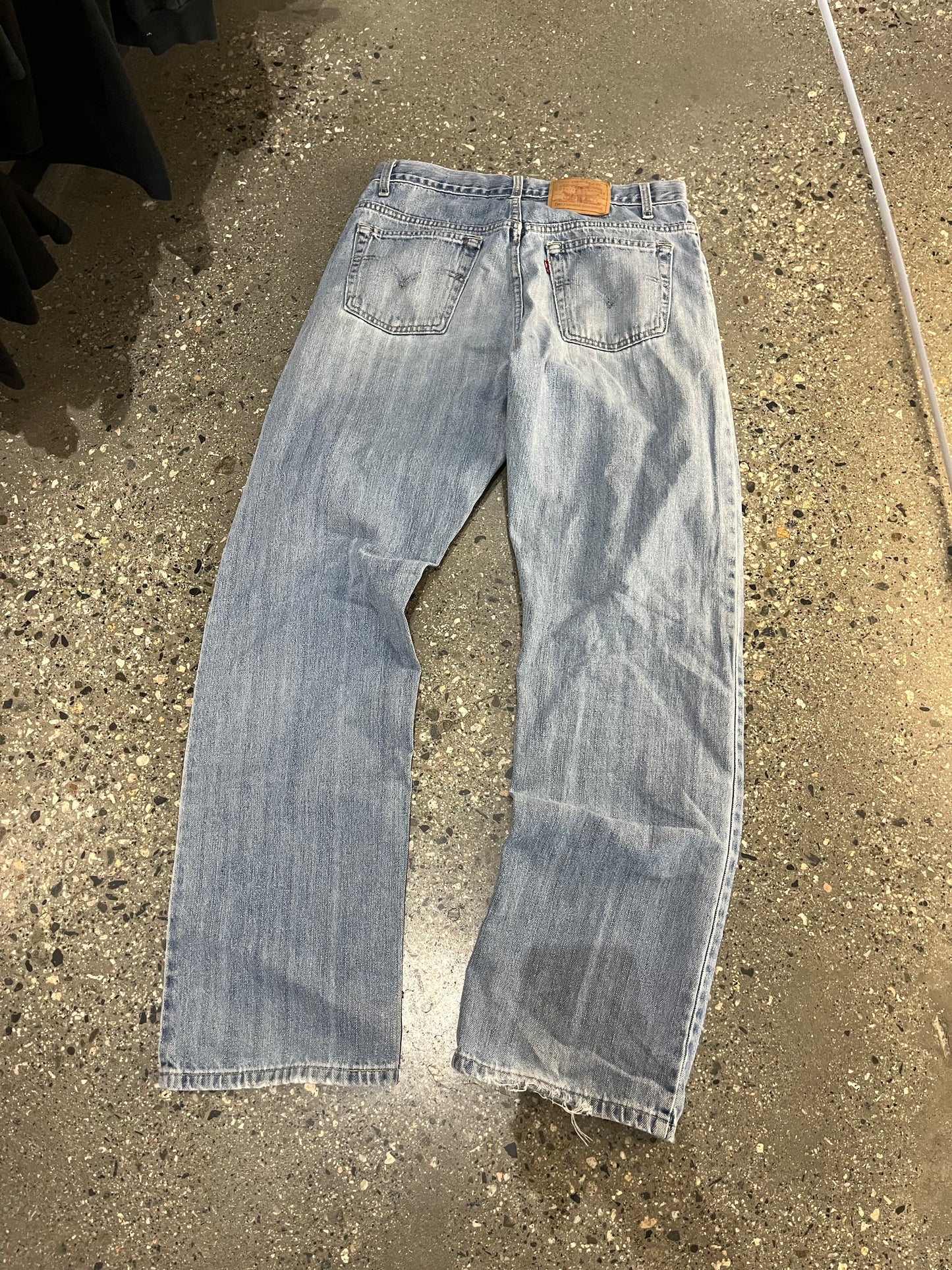 (W34”) Levi’s Light wash Denim