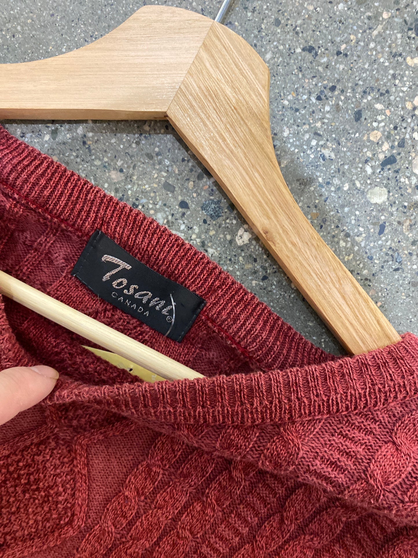 (xl) Tosani Textured cable knit