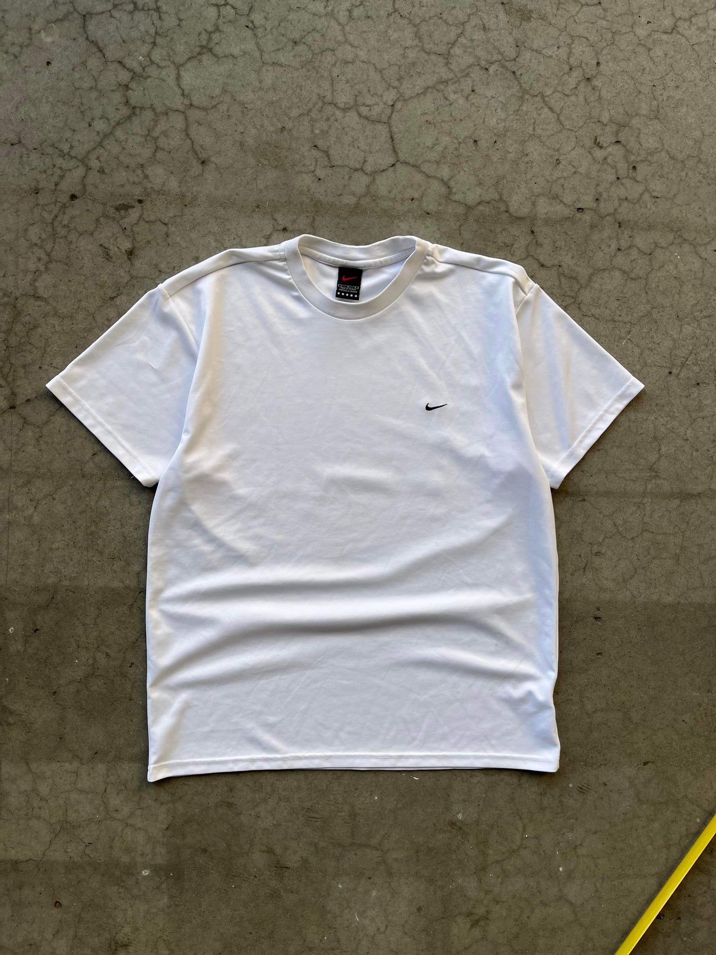 (L)90’s Nike Swoosh Top