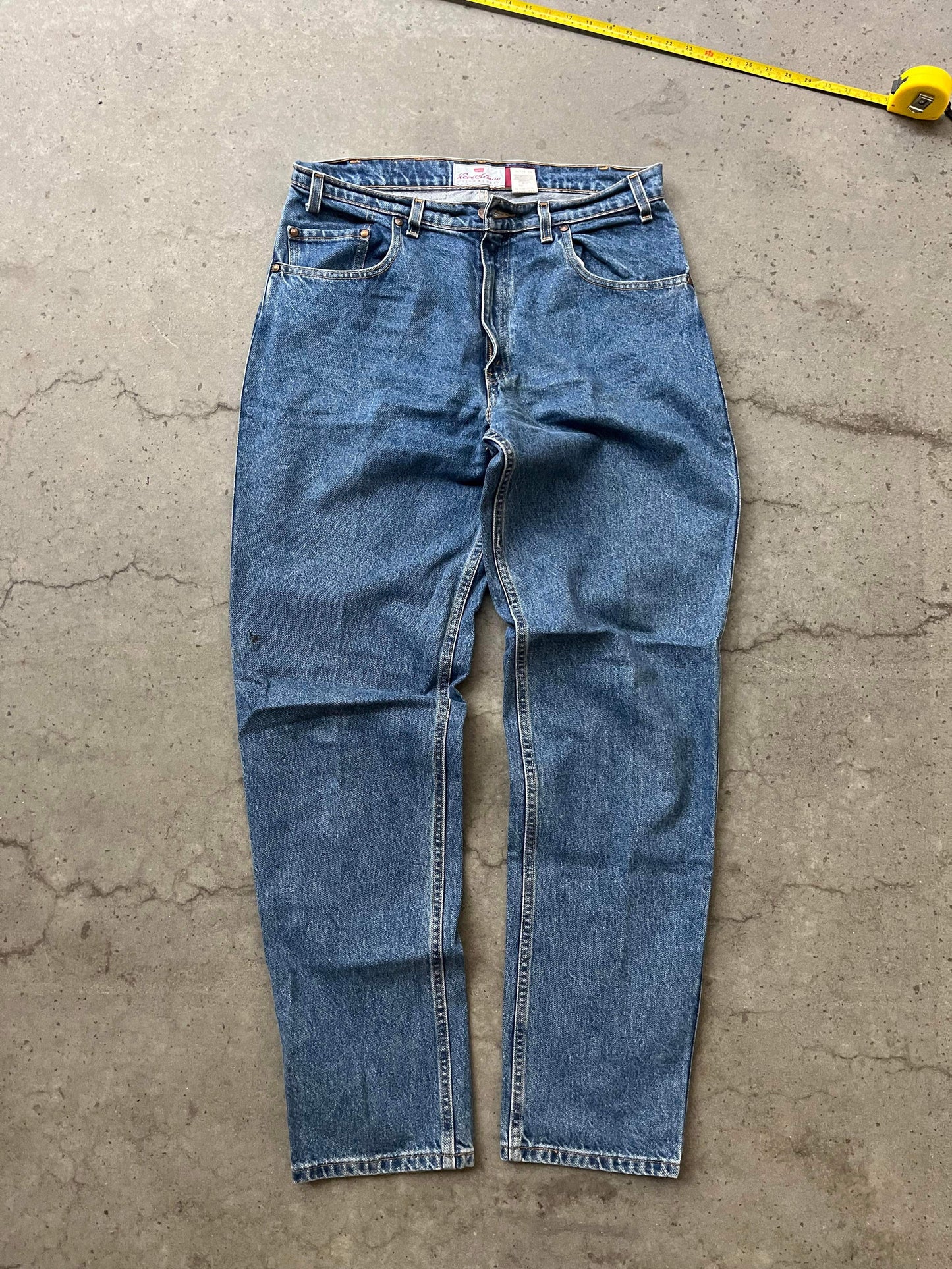 (34”) 90’s Levi Orange Tabs