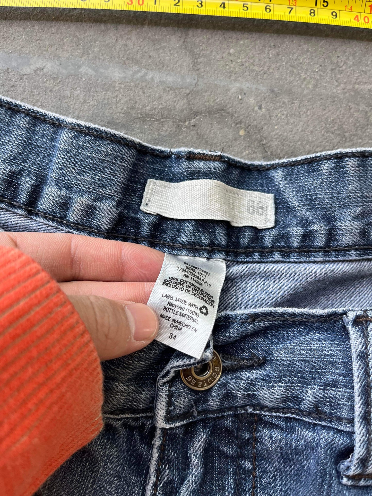 (34”) Y2K Route 66 Light Wash Baggy Jorts