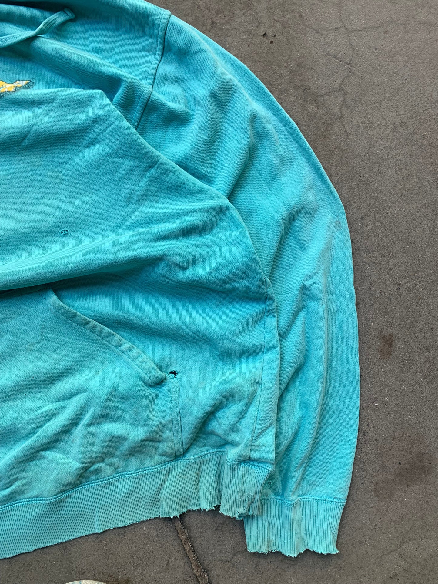 ~ (XL/2X) 00’s Oakley Doublesided Hoodie
