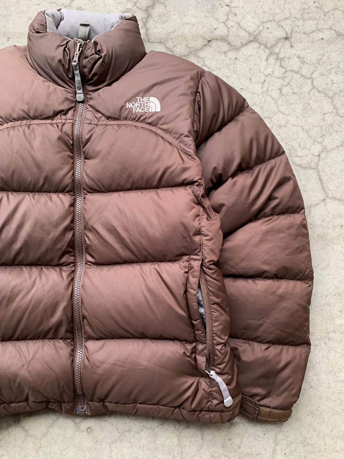 (S) The North Face 700 Brown Nuptse