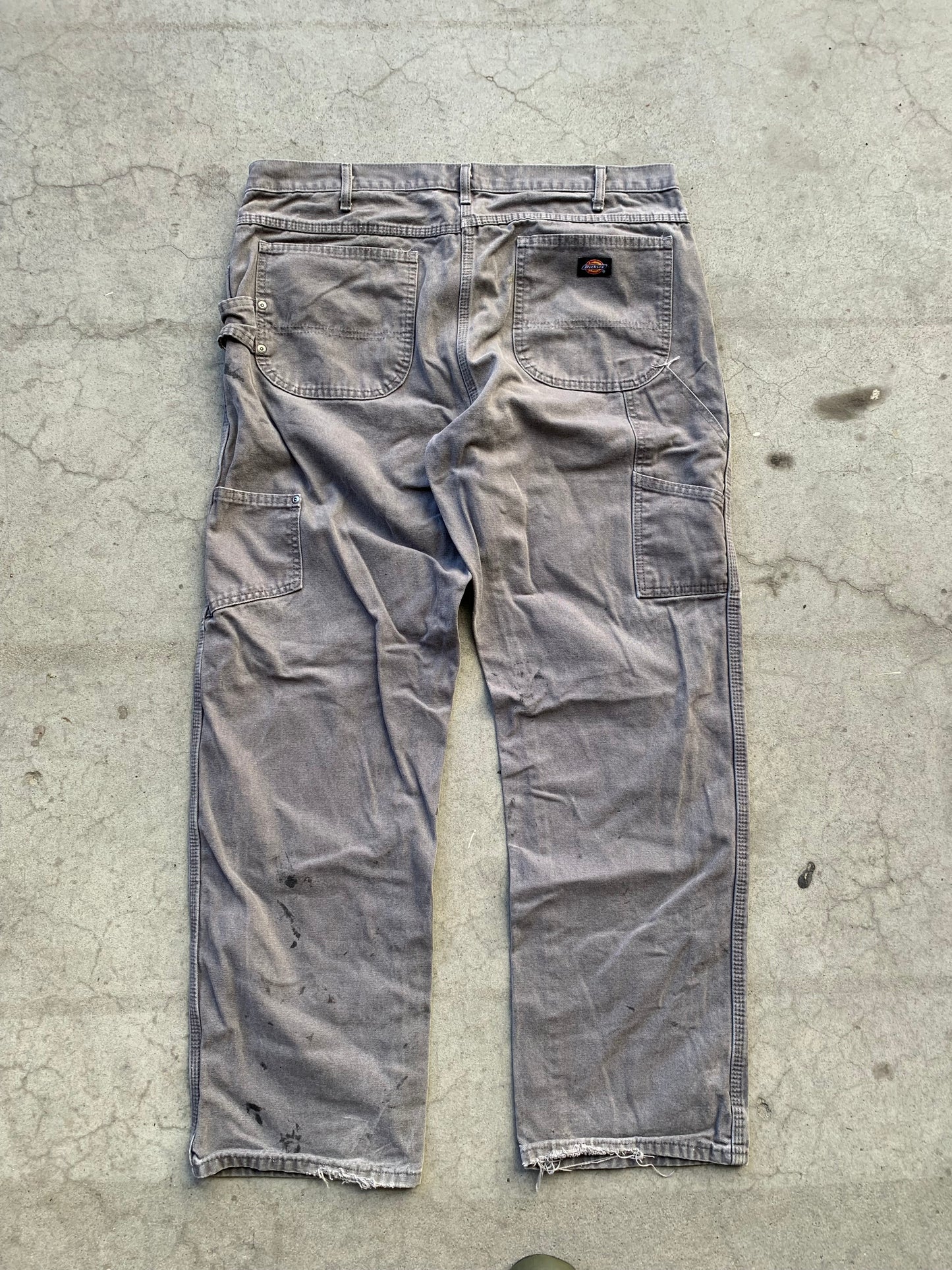 (38”) Grey Dickies Splatter Carpenters