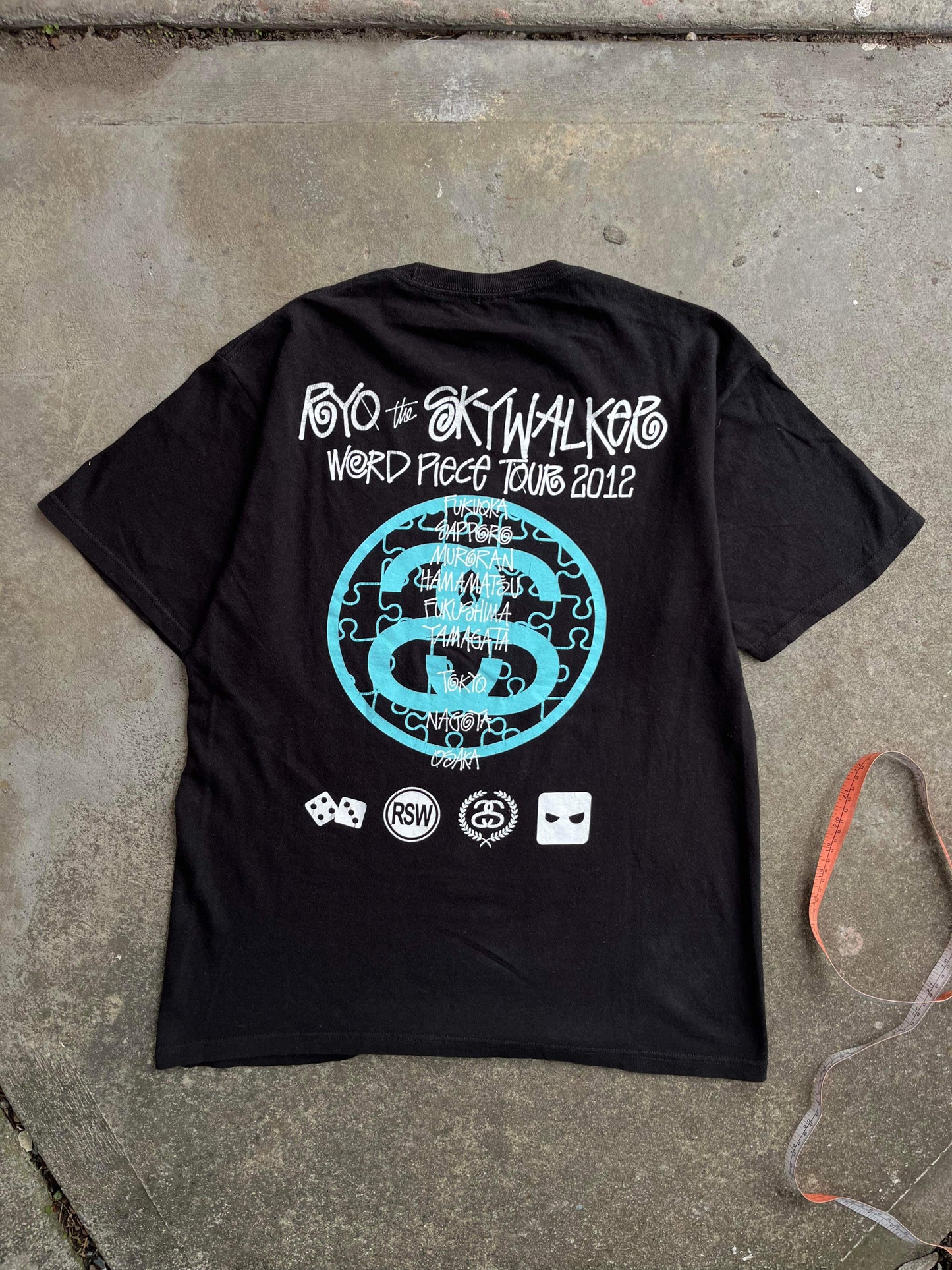 (L) Stussy World Peace Doublesided Tee